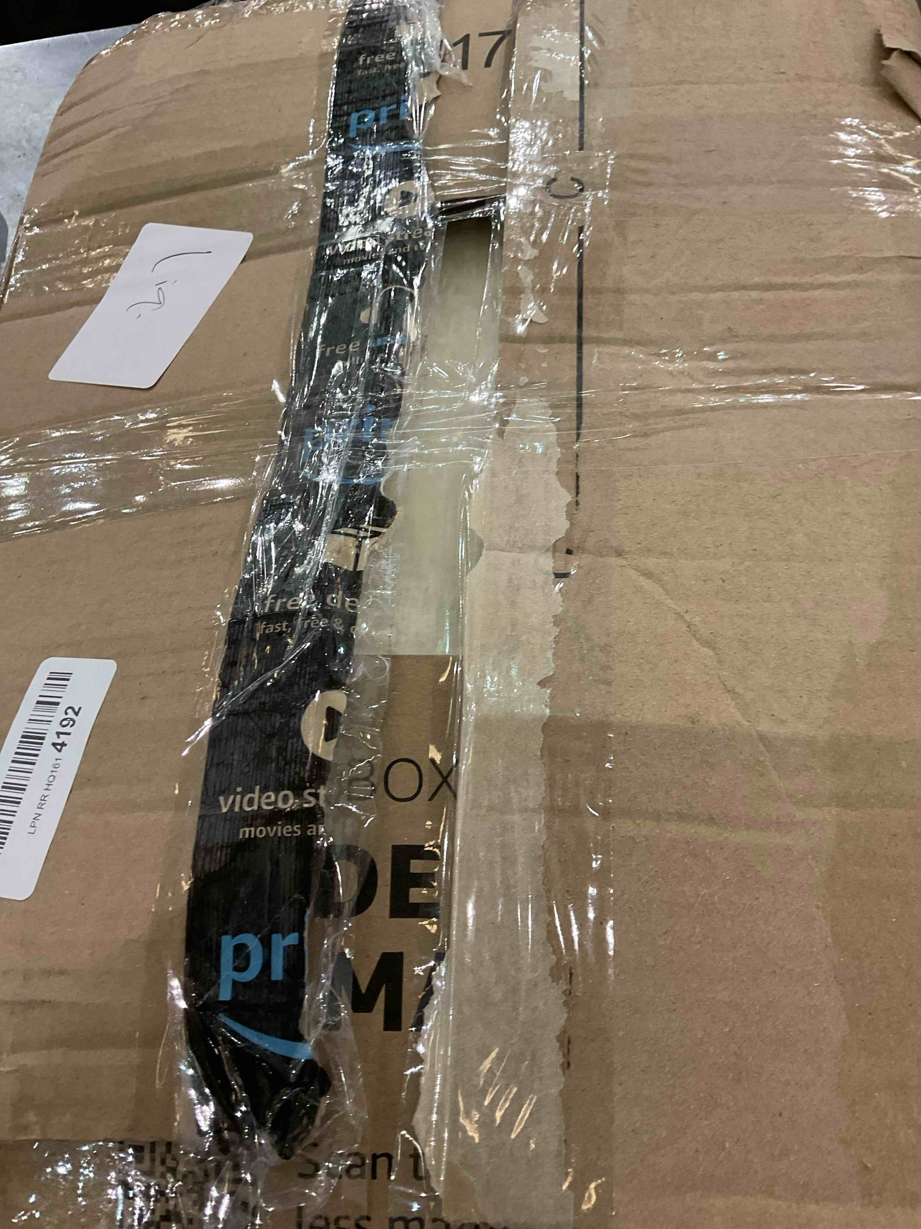 https://s3.amazonaws.com/lotting-images-prod/bidfta/EXS00990803_1705002550426.jpeg