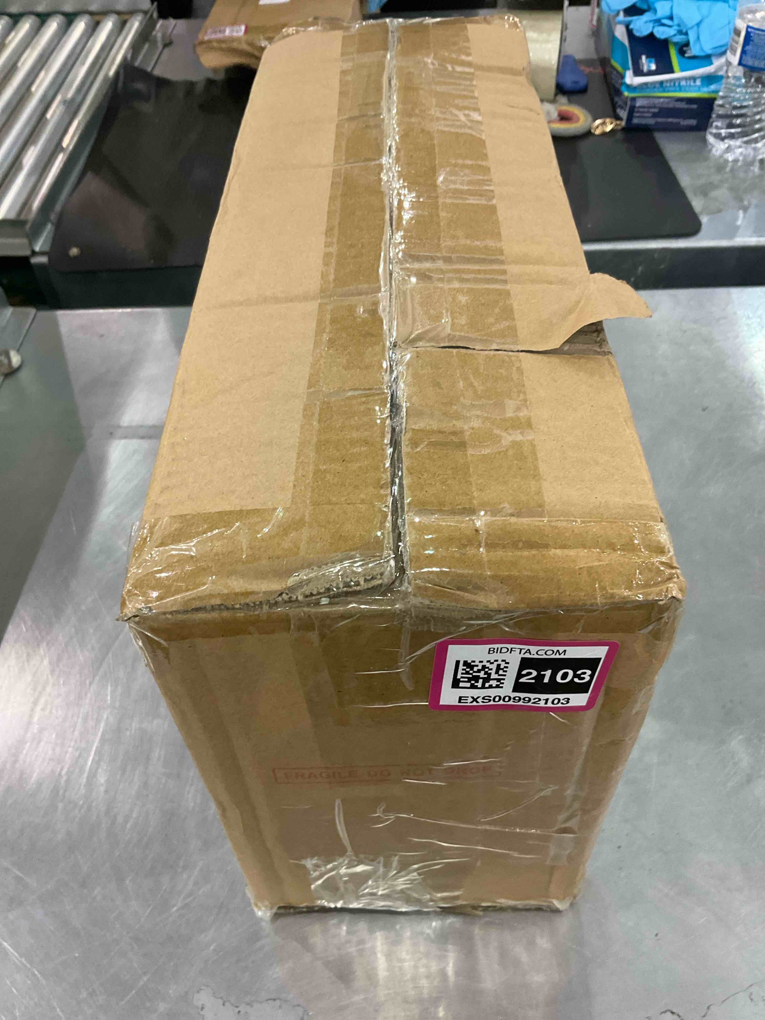 https://s3.amazonaws.com/lotting-images-prod/bidfta/EXS00992103_1704810476085.jpeg