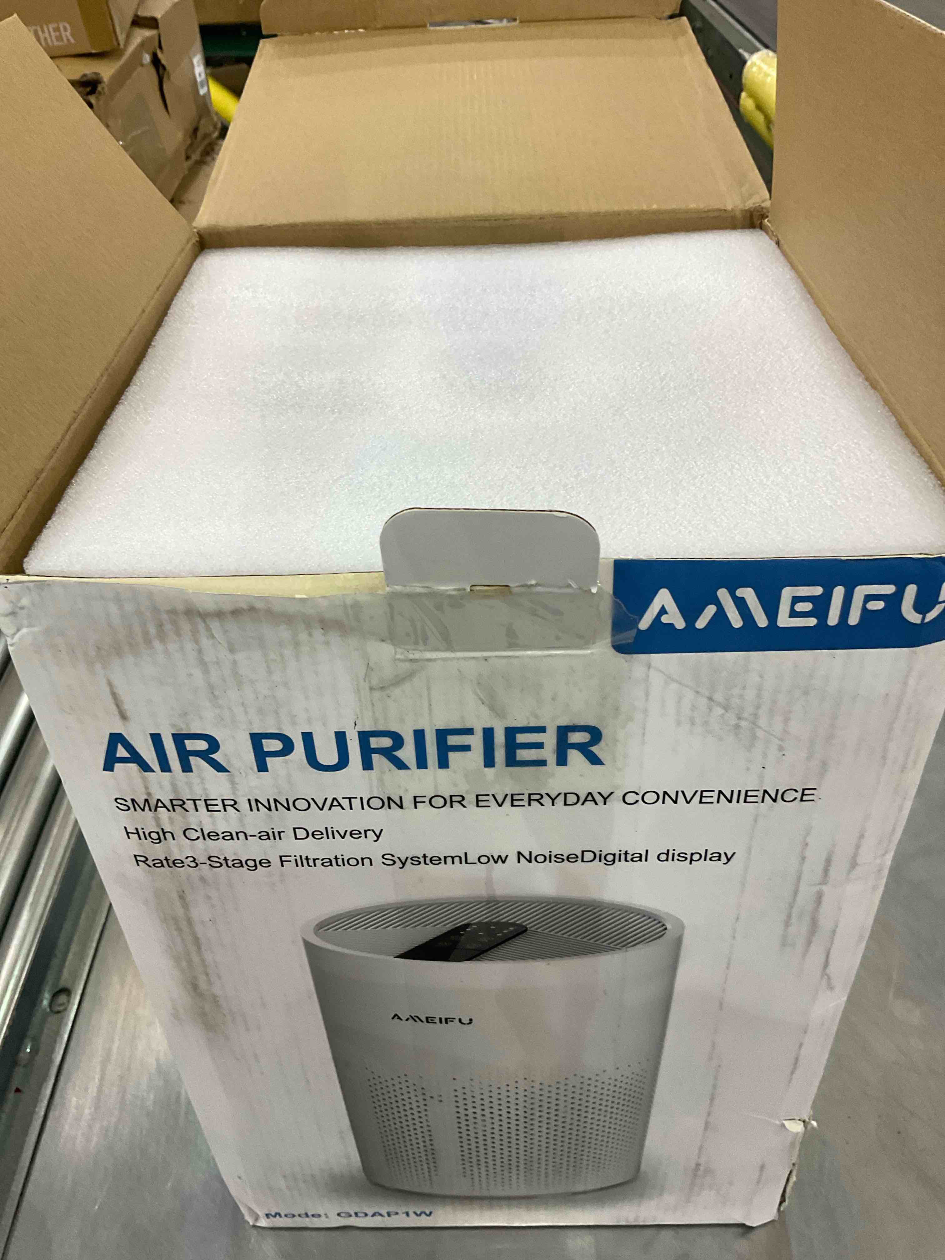 https://s3.amazonaws.com/lotting-images-prod/bidfta/EXS00992313_1704909113927.jpeg