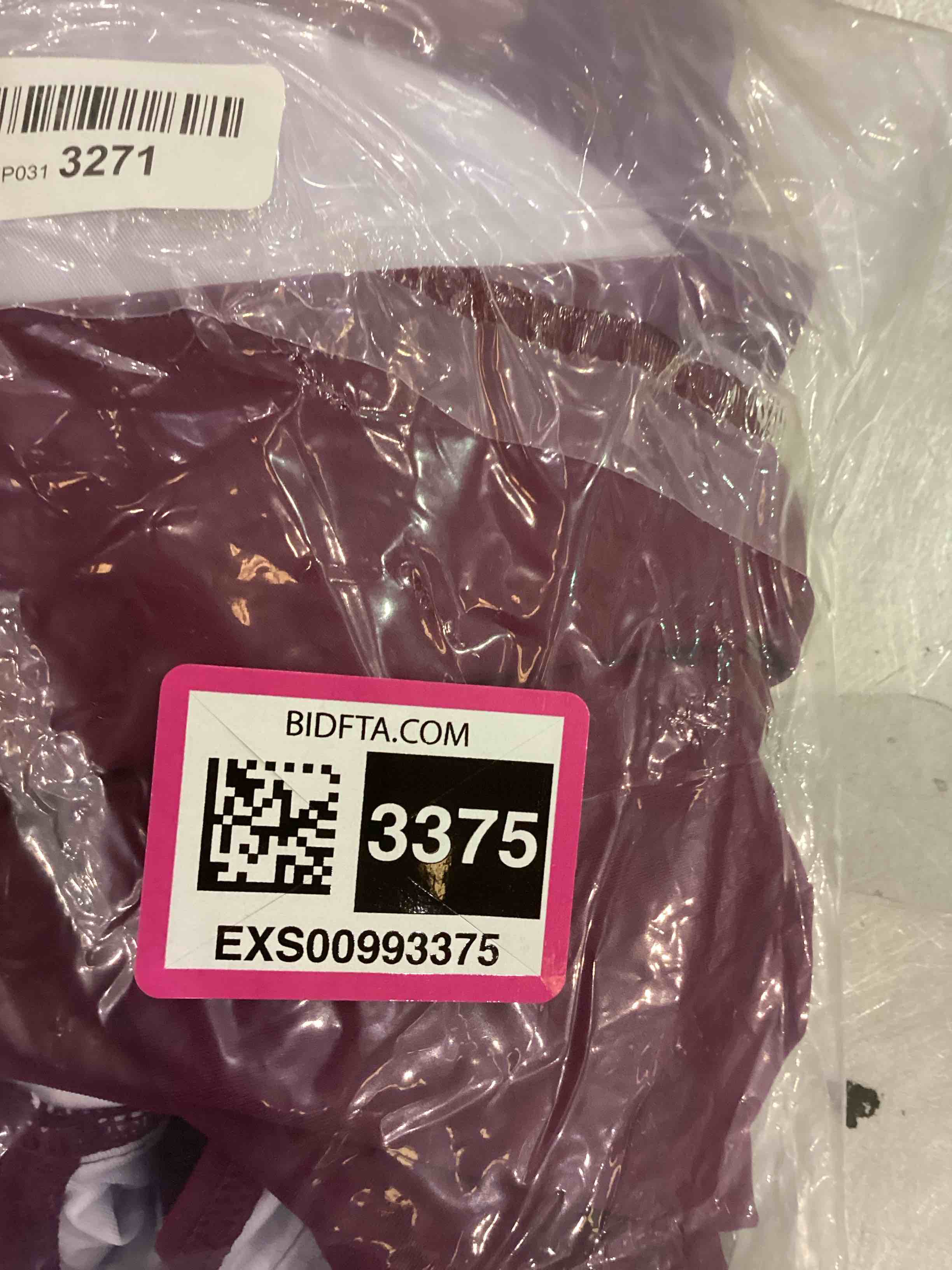 https://s3.amazonaws.com/lotting-images-prod/bidfta/EXS00993375_1704904465159.jpeg