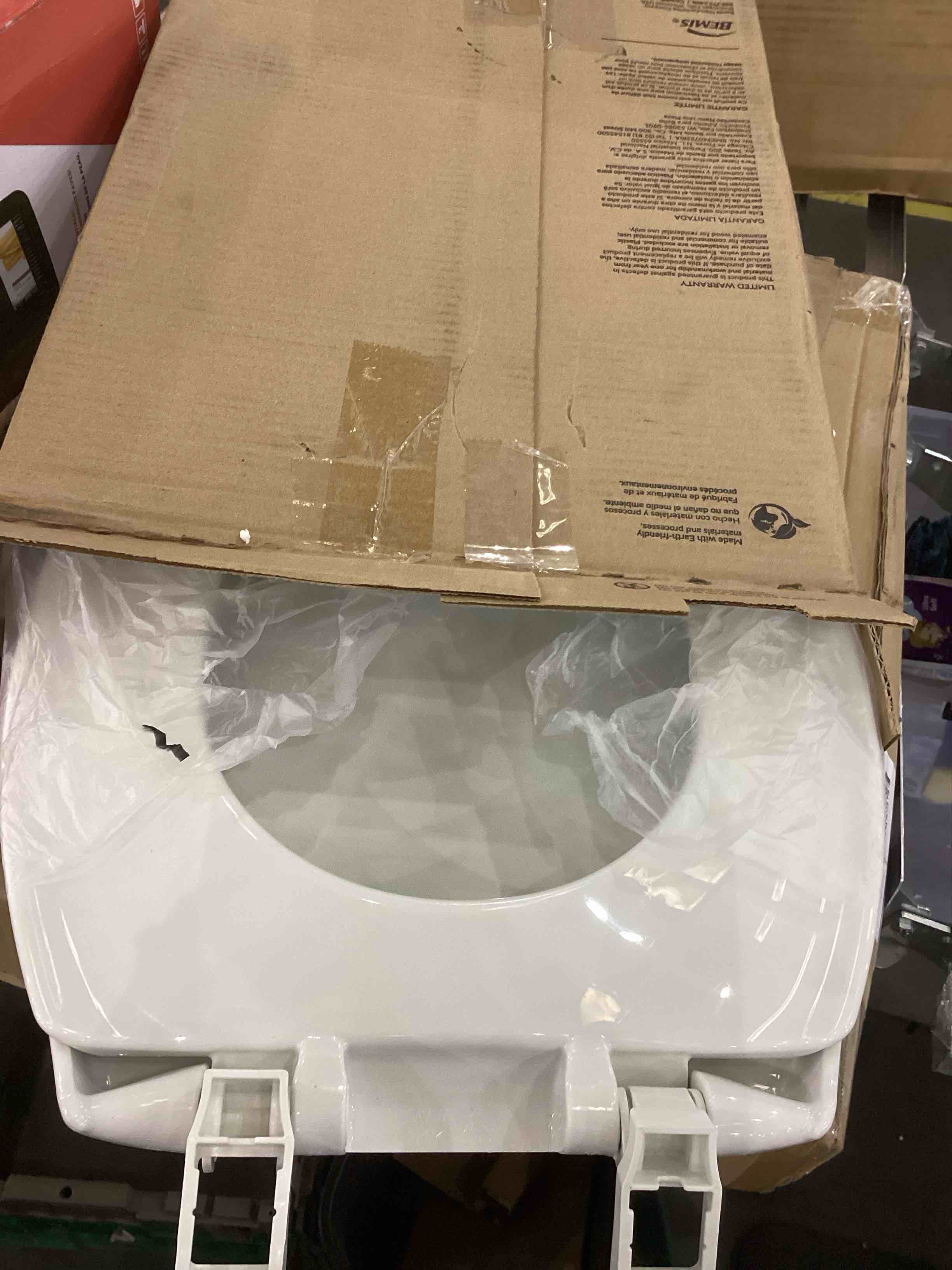 https://s3.amazonaws.com/lotting-images-prod/bidfta/EXS00993398_1704910953141.jpeg