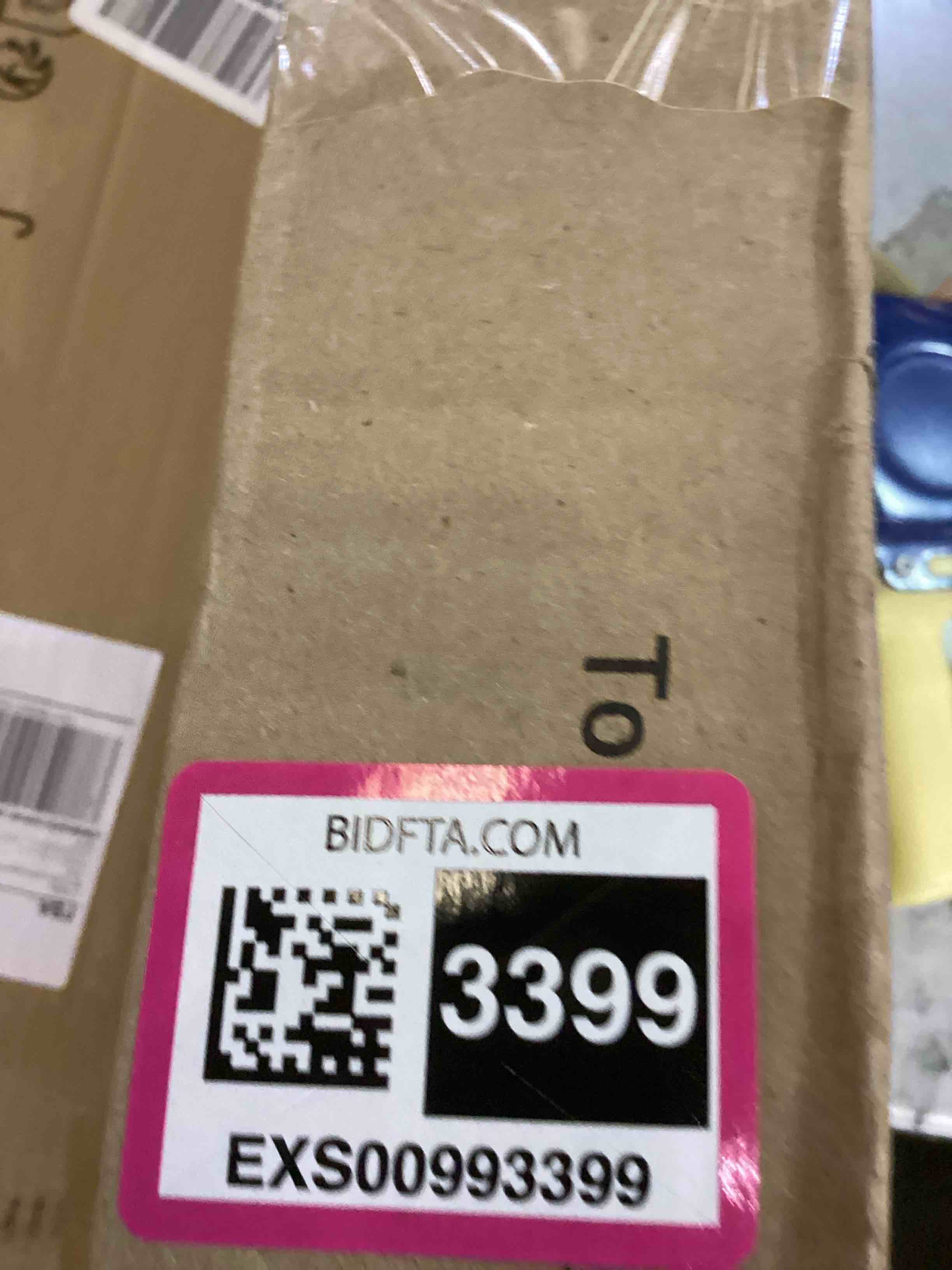 https://s3.amazonaws.com/lotting-images-prod/bidfta/EXS00993399_1704911170996.jpeg