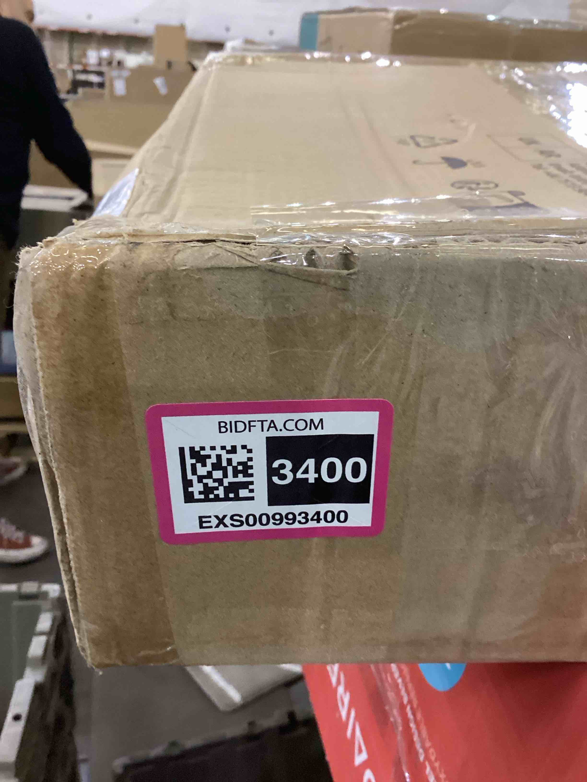 https://s3.amazonaws.com/lotting-images-prod/bidfta/EXS00993400_1704911335085.jpeg