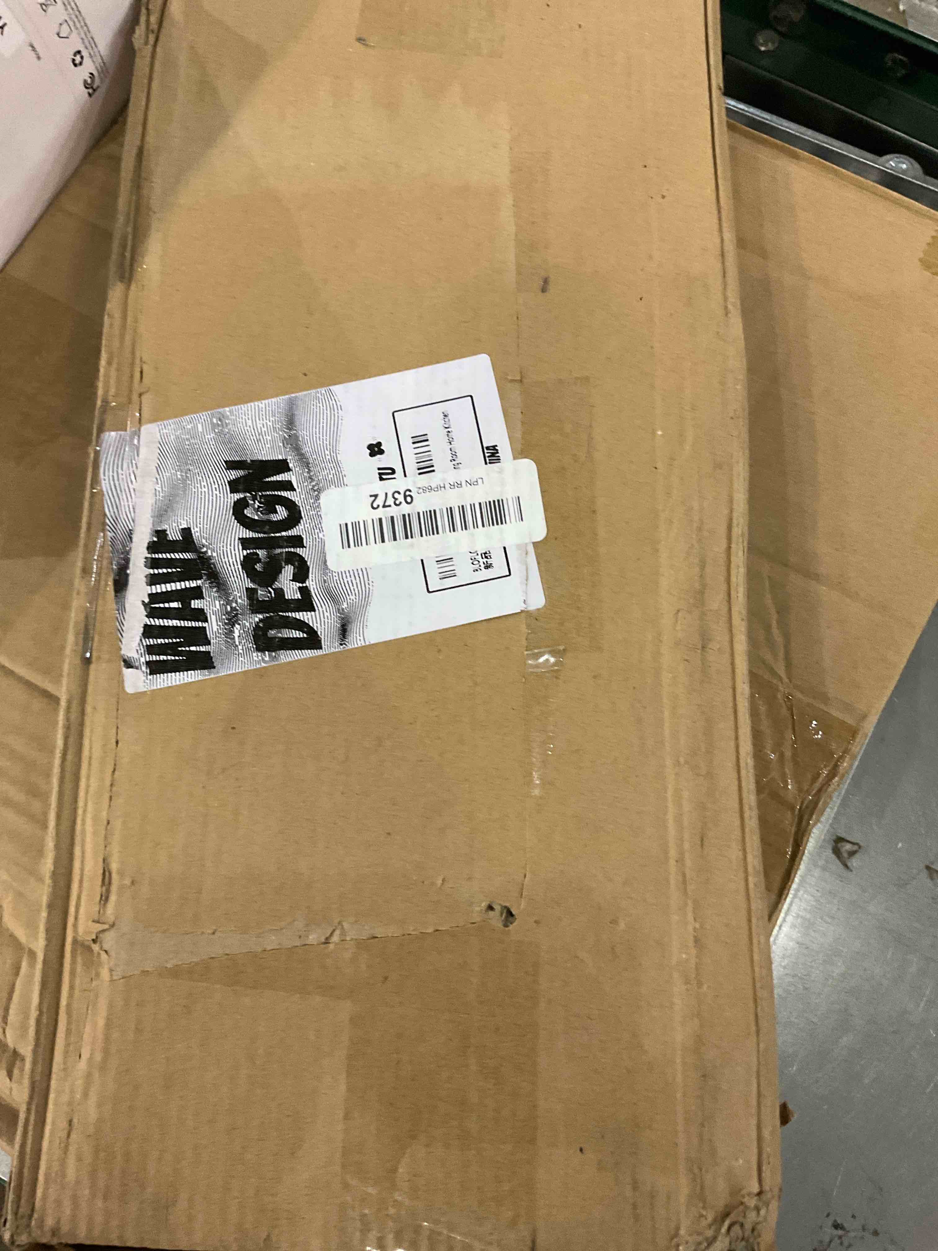 https://s3.amazonaws.com/lotting-images-prod/bidfta/EXS00993965_1706100255796.jpeg