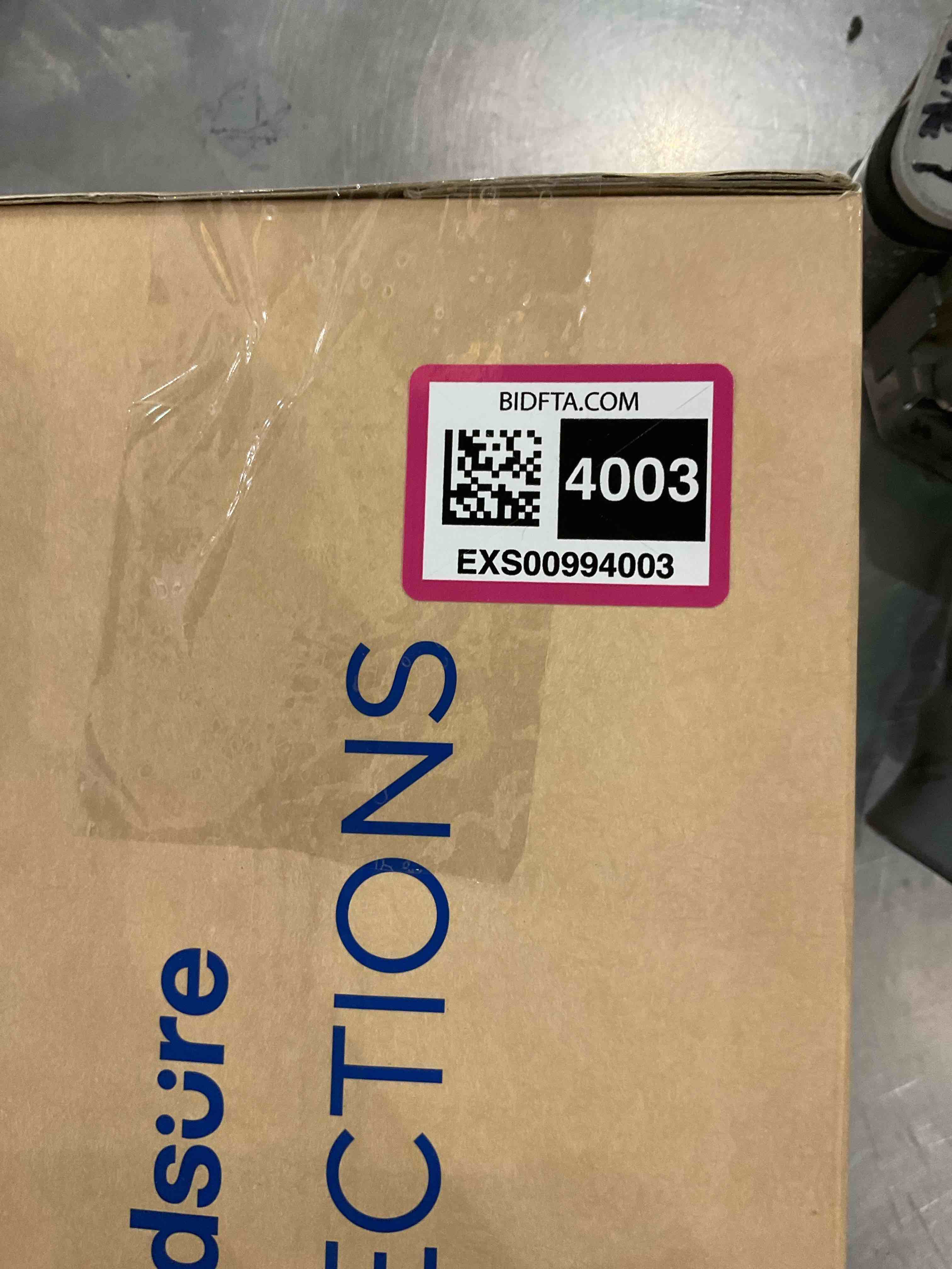 https://s3.amazonaws.com/lotting-images-prod/bidfta/EXS00994003_1704468147120.jpeg