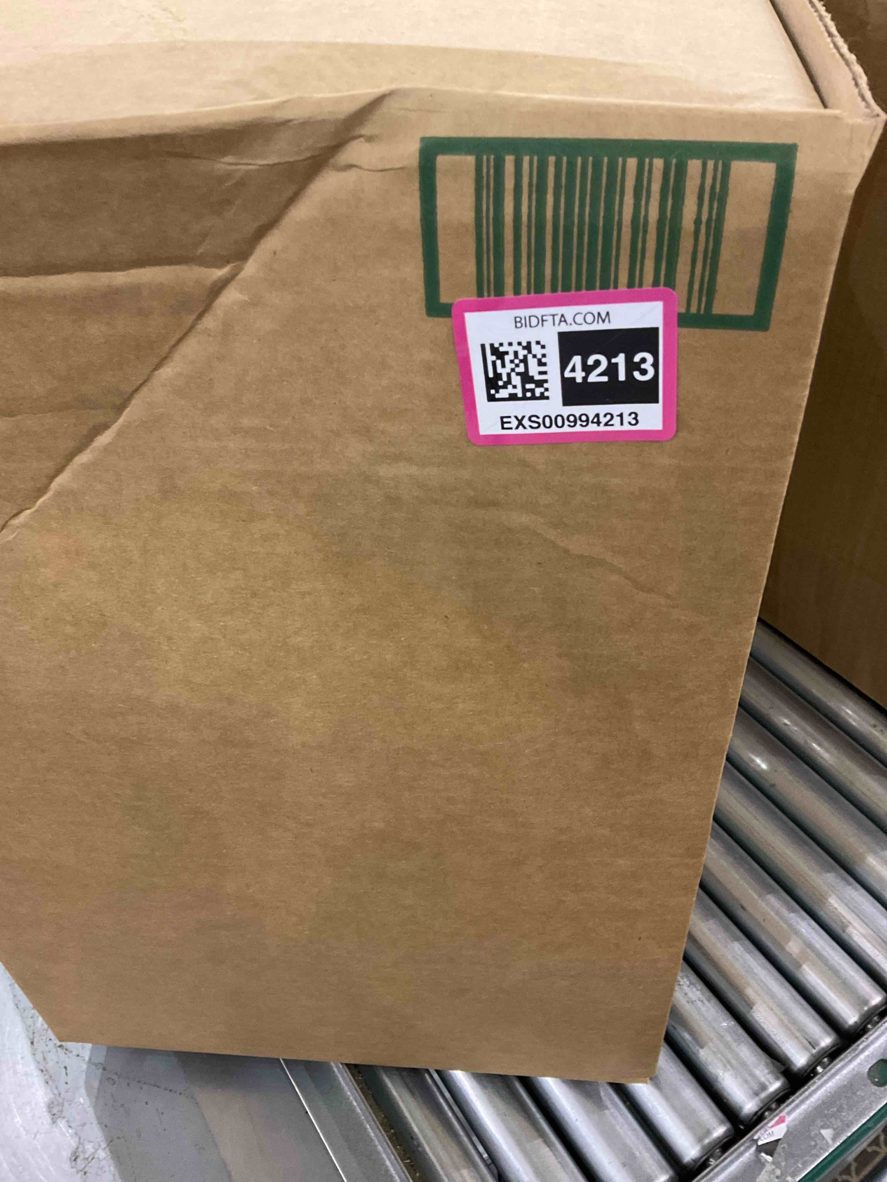 https://s3.amazonaws.com/lotting-images-prod/bidfta/EXS00994213_1704811482770.jpeg