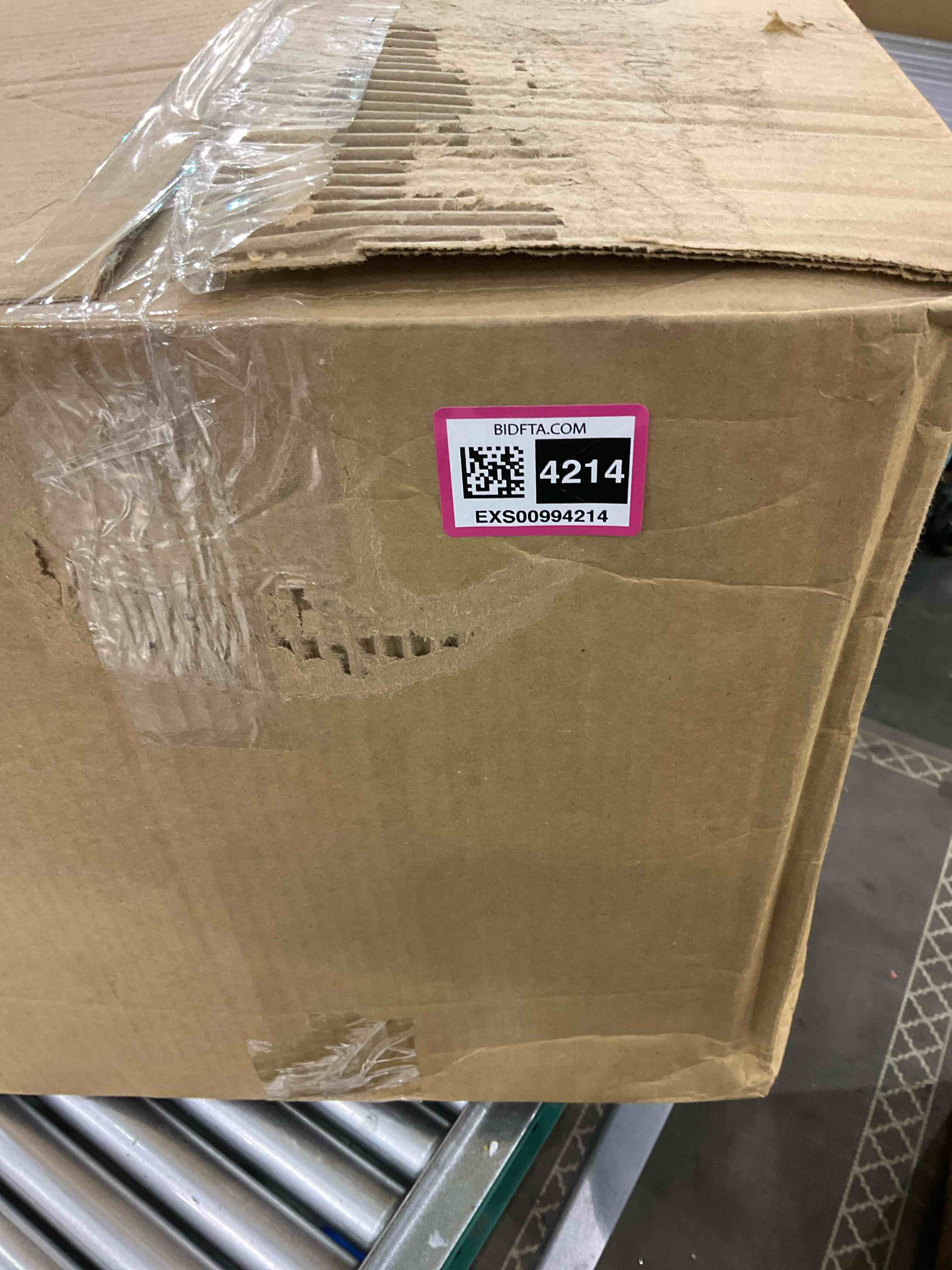 https://s3.amazonaws.com/lotting-images-prod/bidfta/EXS00994214_1704811526502.jpeg