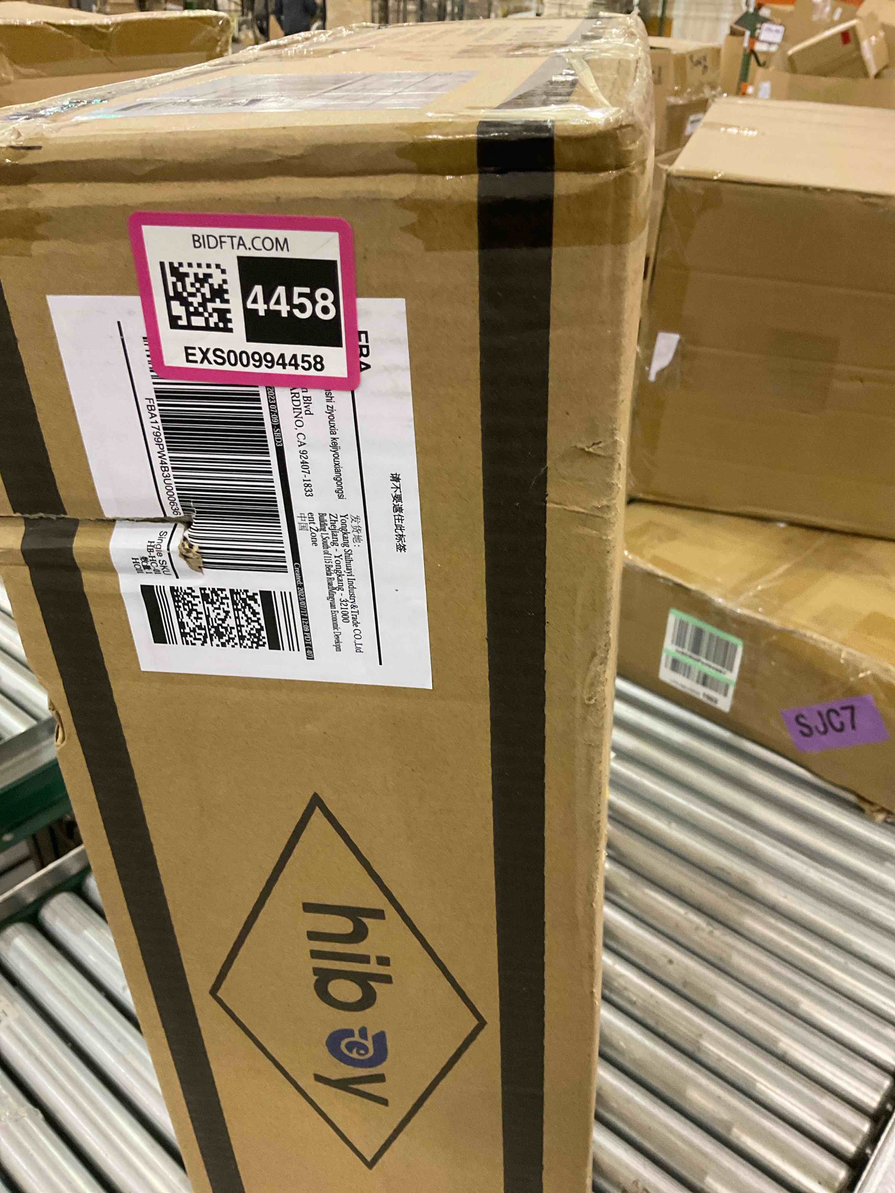 https://s3.amazonaws.com/lotting-images-prod/bidfta/EXS00994458_1704902369204.jpeg