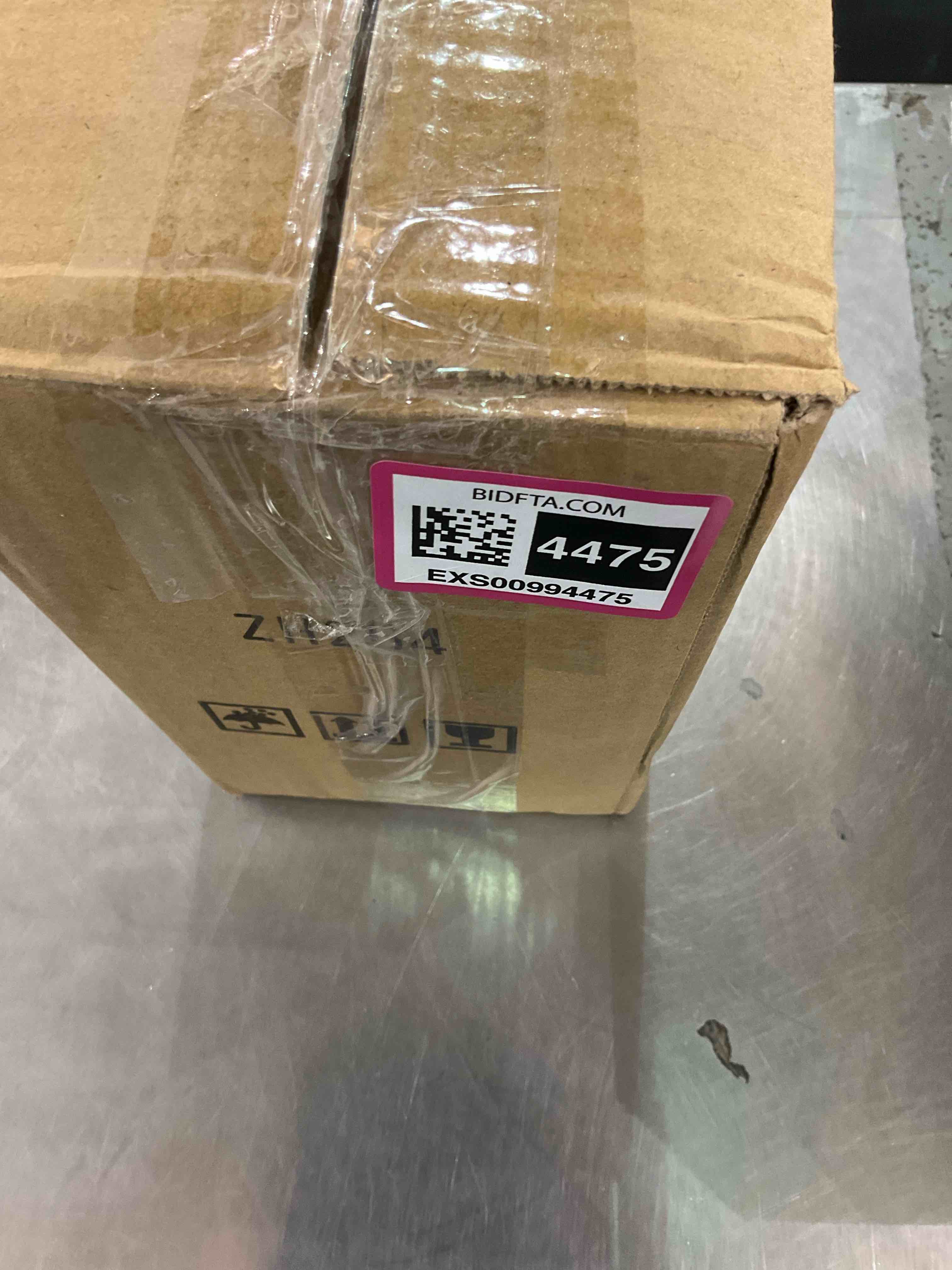 https://s3.amazonaws.com/lotting-images-prod/bidfta/EXS00994475_1704904182601.jpeg