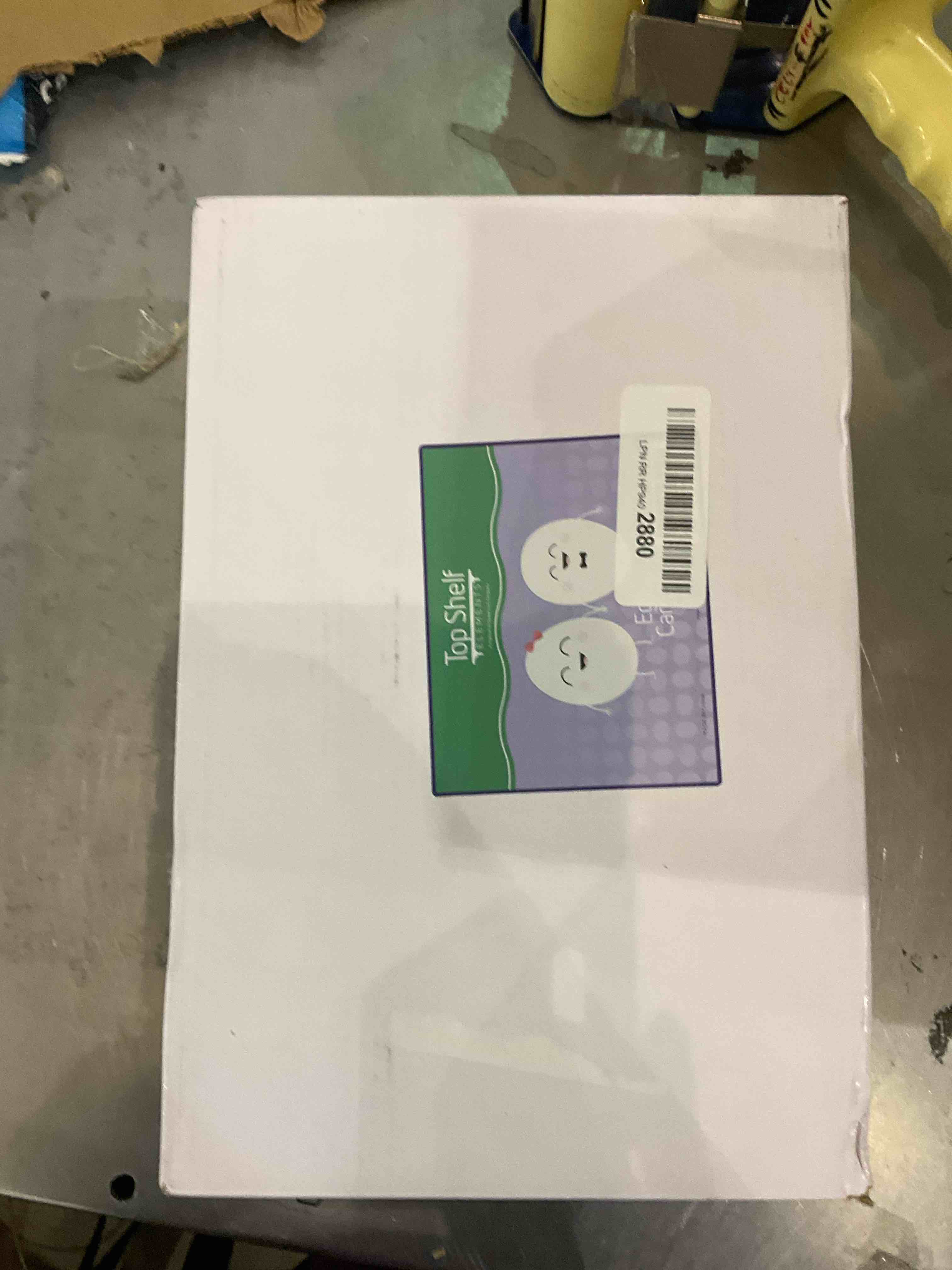 https://s3.amazonaws.com/lotting-images-prod/bidfta/EXS00999330_1704472798412.jpeg