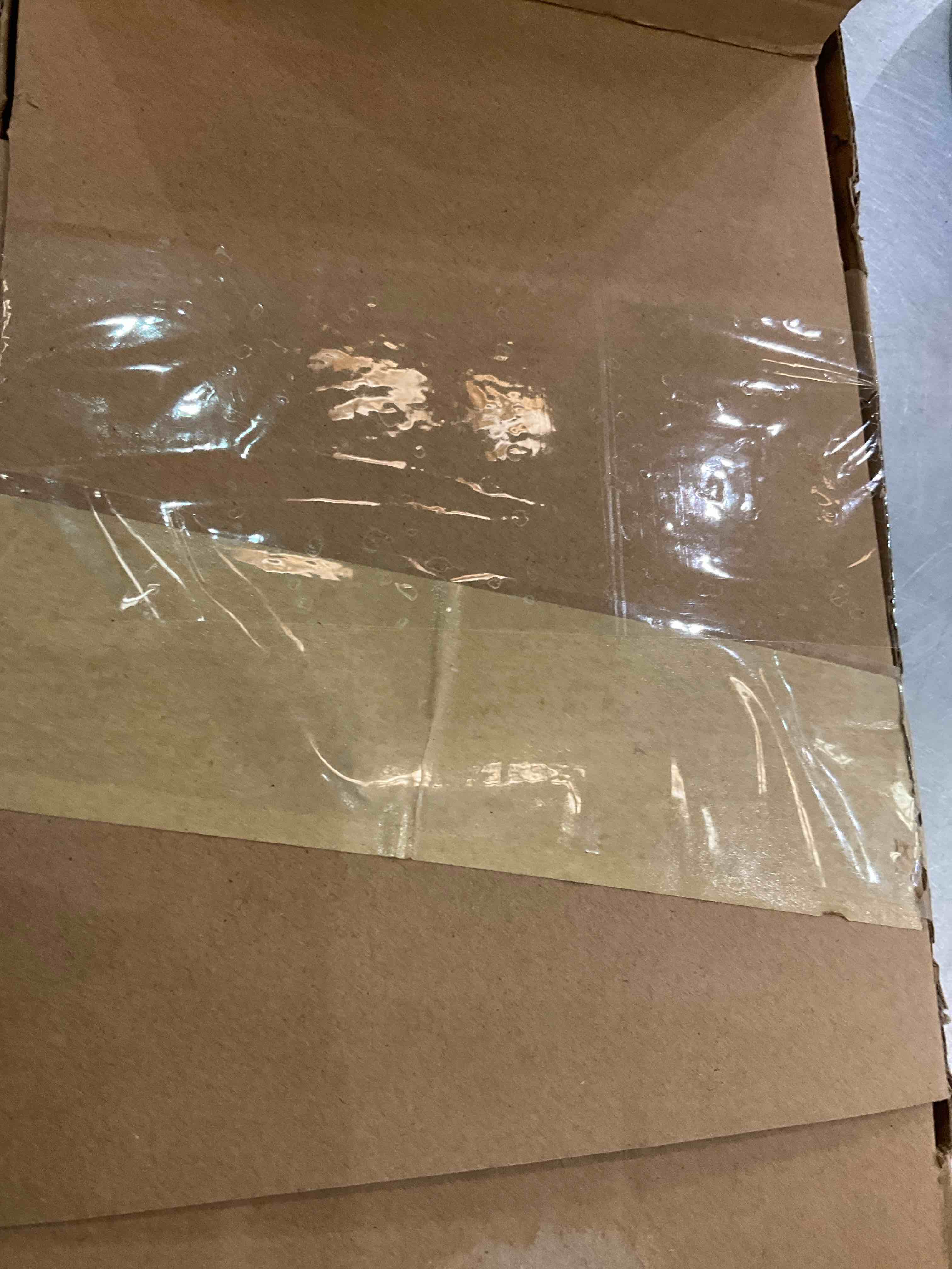 https://s3.amazonaws.com/lotting-images-prod/bidfta/EXS00999718_1704911103778.jpeg