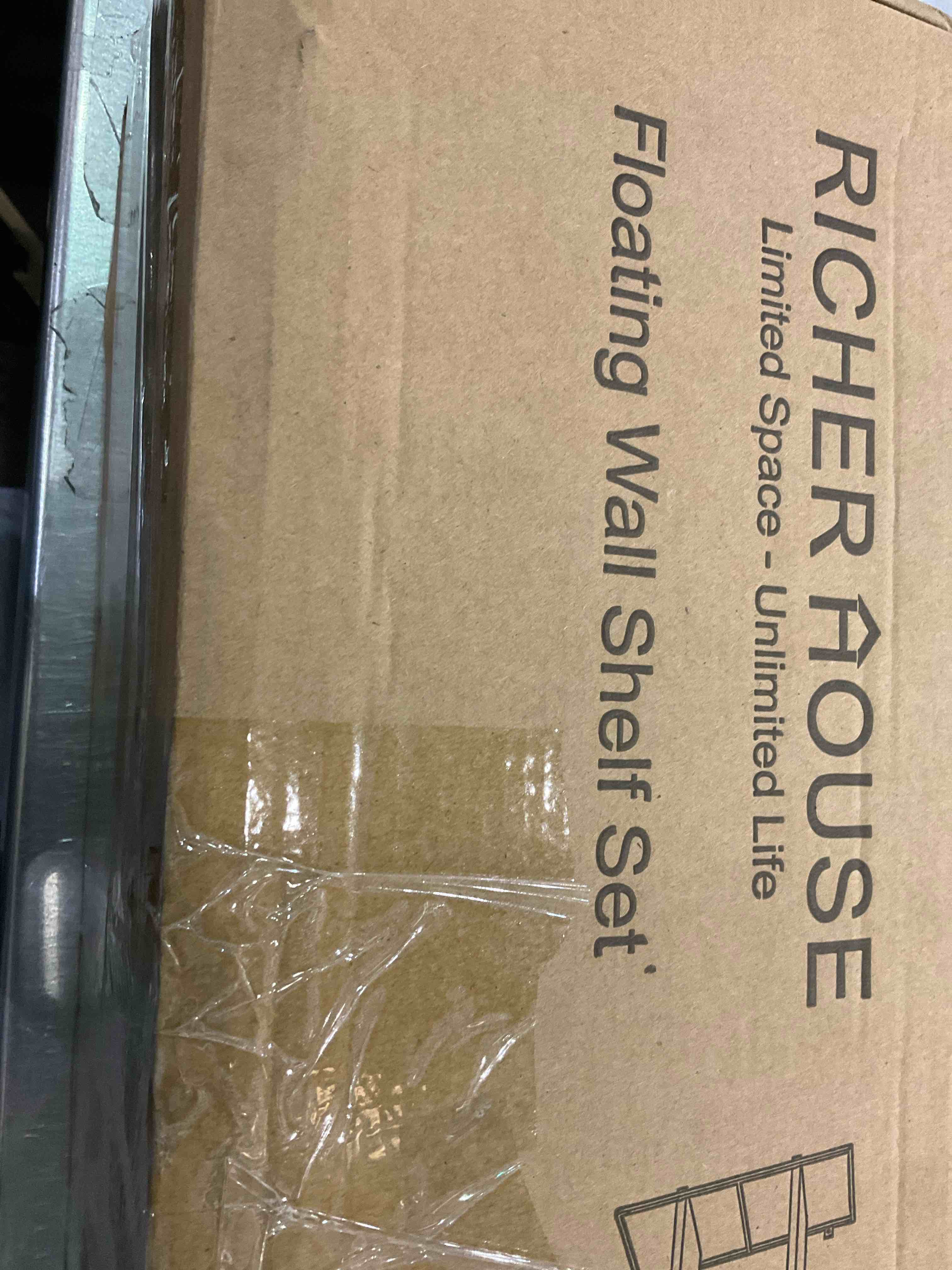 https://s3.amazonaws.com/lotting-images-prod/bidfta/EXS00999771_1704983739176.jpeg
