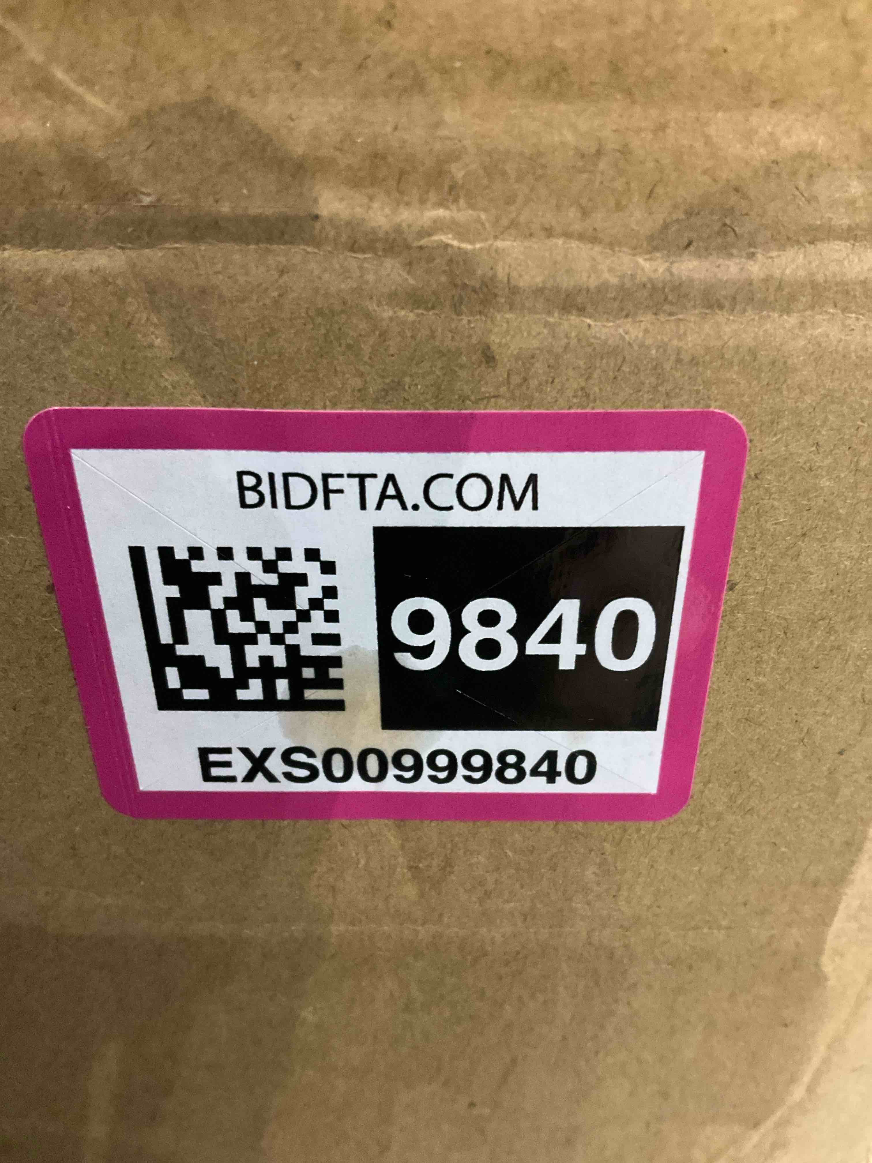 https://s3.amazonaws.com/lotting-images-prod/bidfta/EXS00999840_1705063769154.jpeg