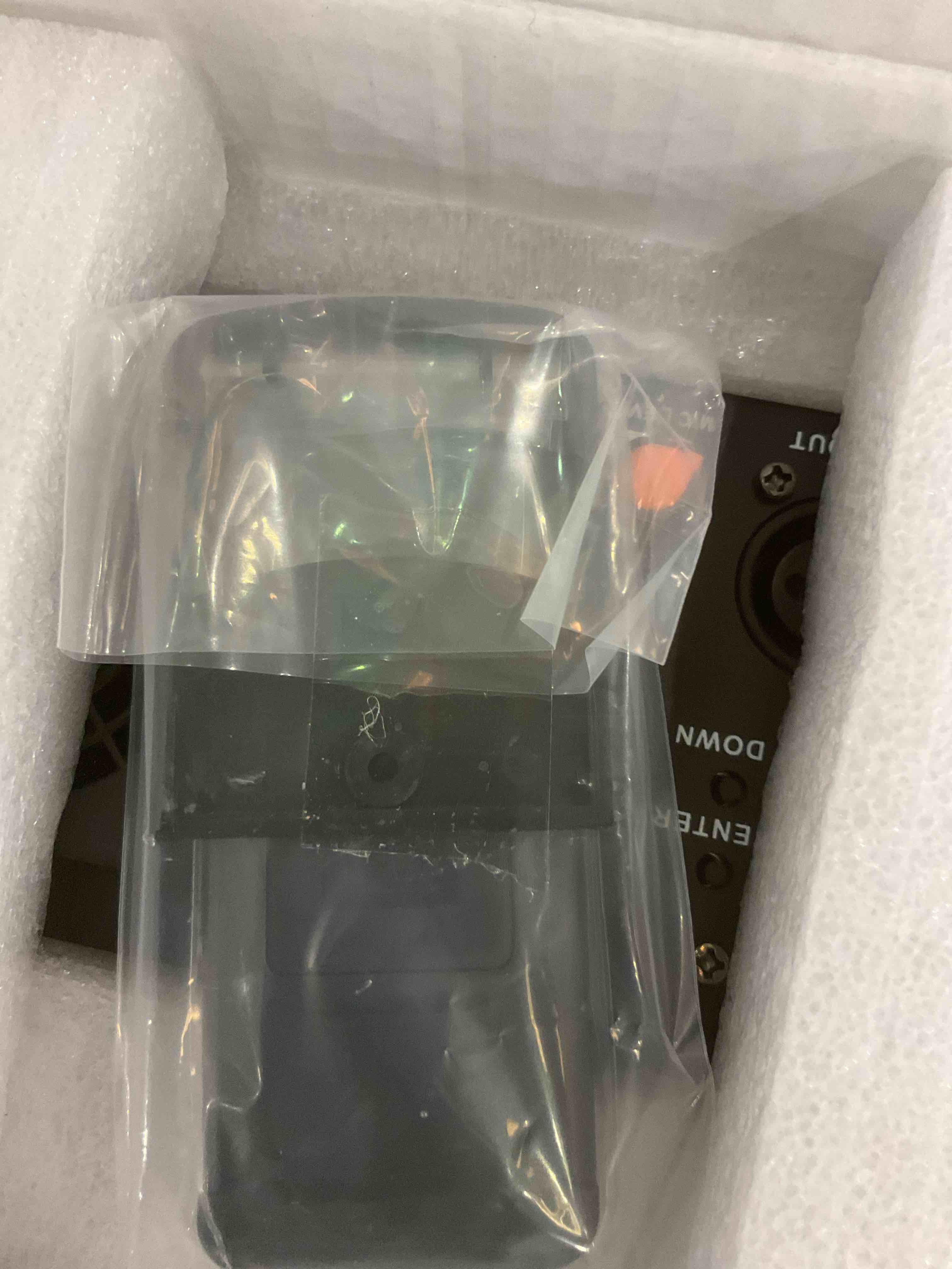 https://s3.amazonaws.com/lotting-images-prod/bidfta/EXS01011176_1708367670103.jpeg