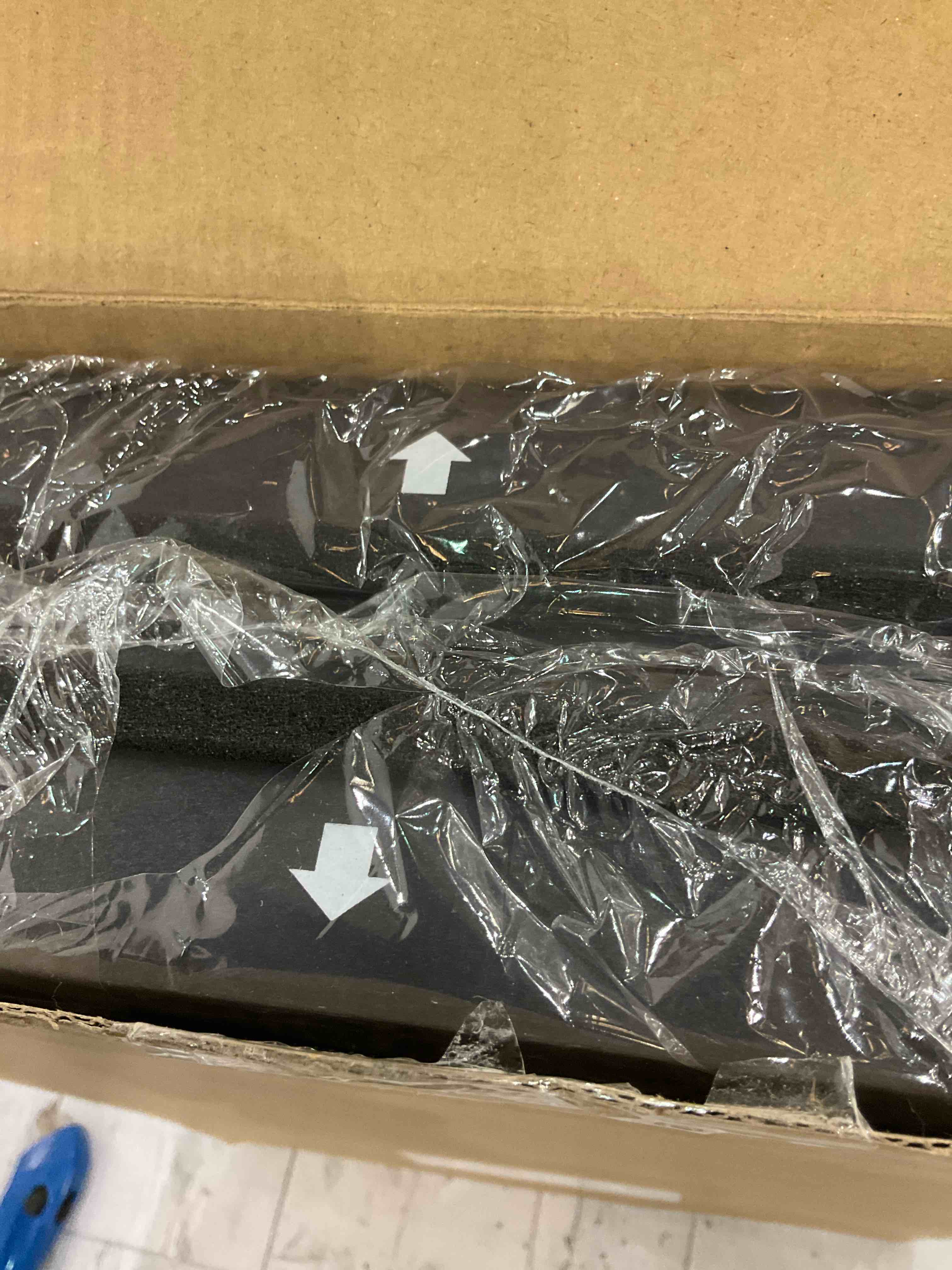 https://s3.amazonaws.com/lotting-images-prod/bidfta/EXS01011594_1708526728644.jpeg