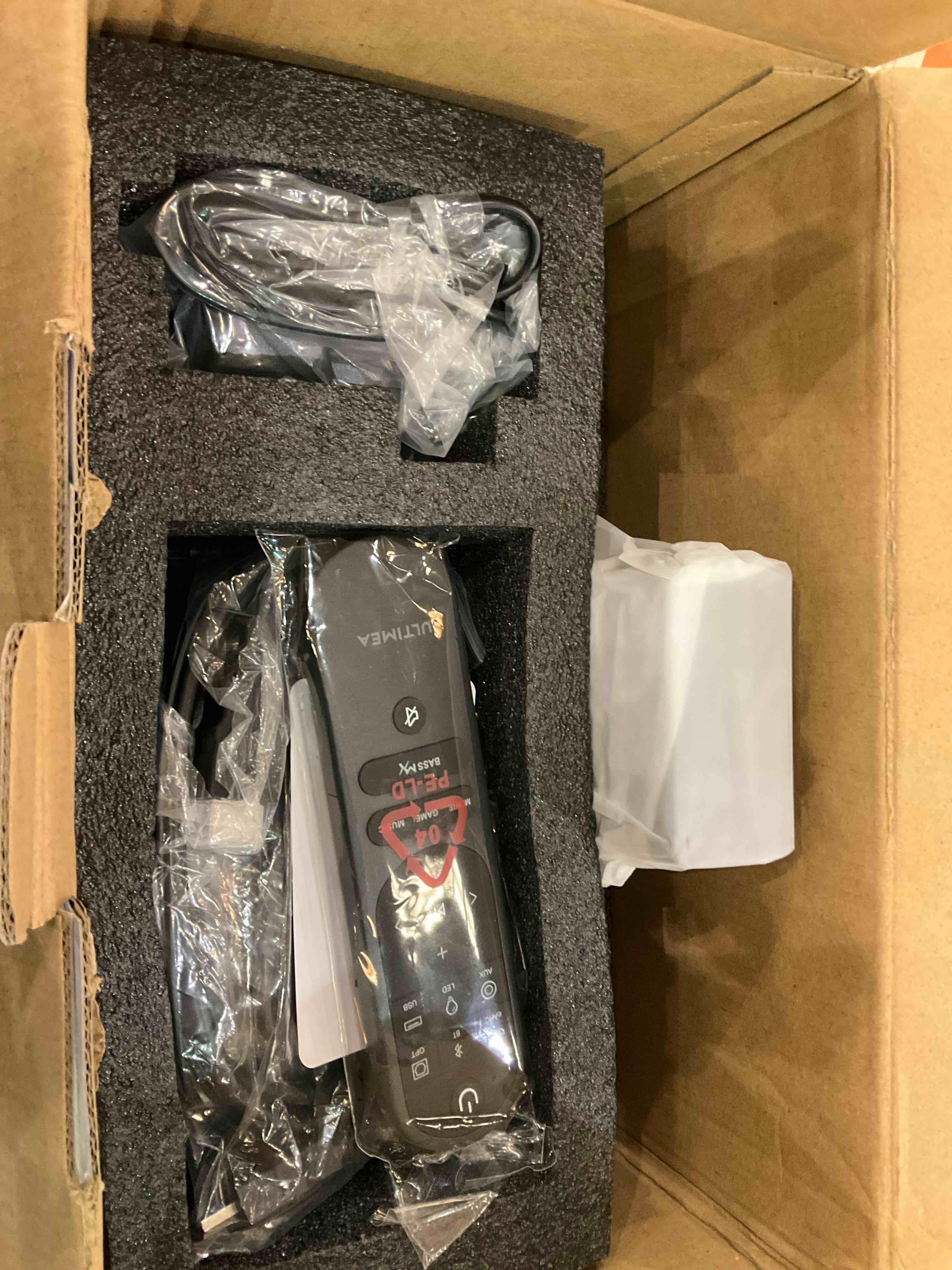 https://s3.amazonaws.com/lotting-images-prod/bidfta/EXS01013538_1708013257150.jpeg