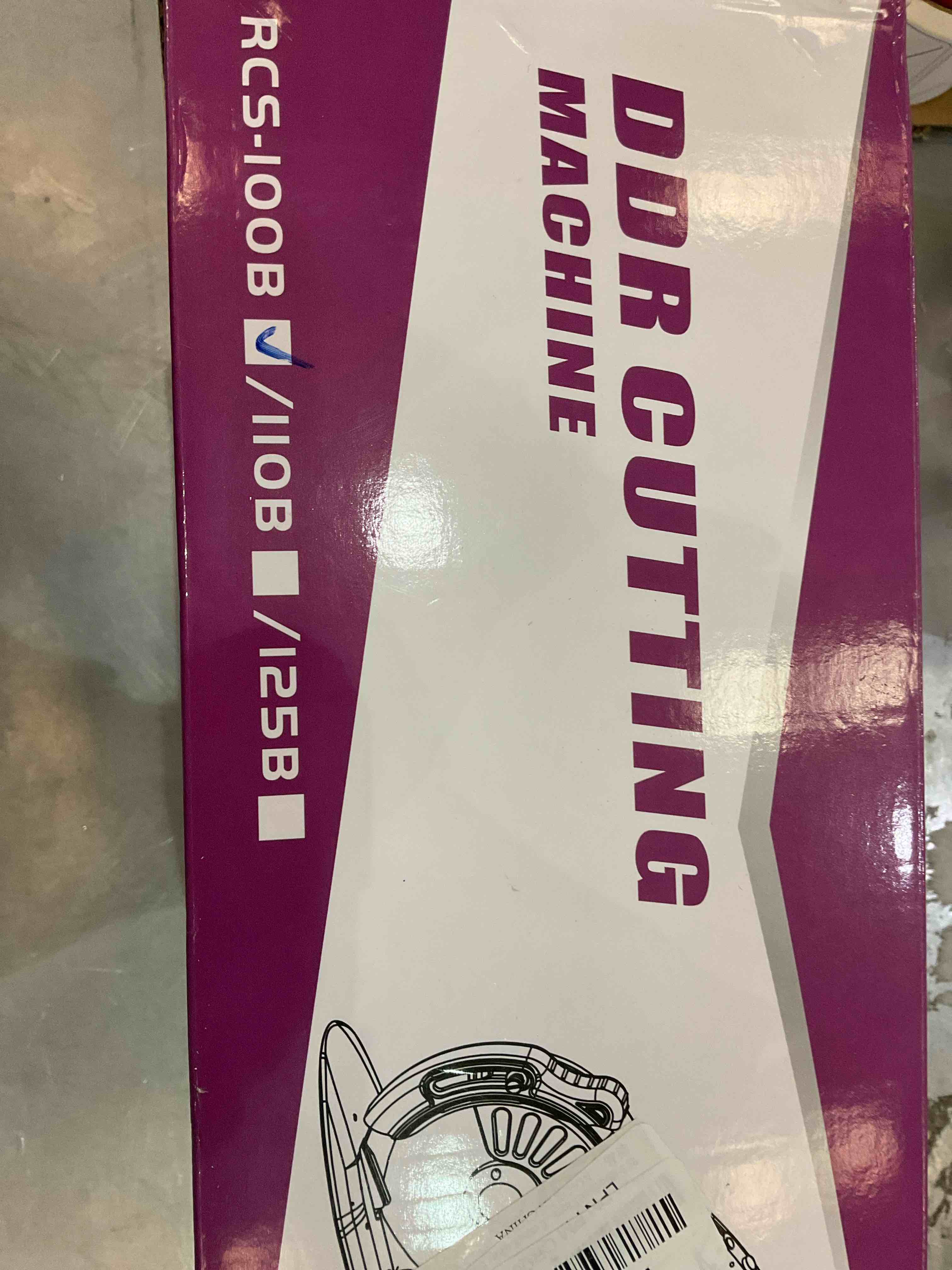 https://s3.amazonaws.com/lotting-images-prod/bidfta/EXS01013542_1708012687663.jpeg