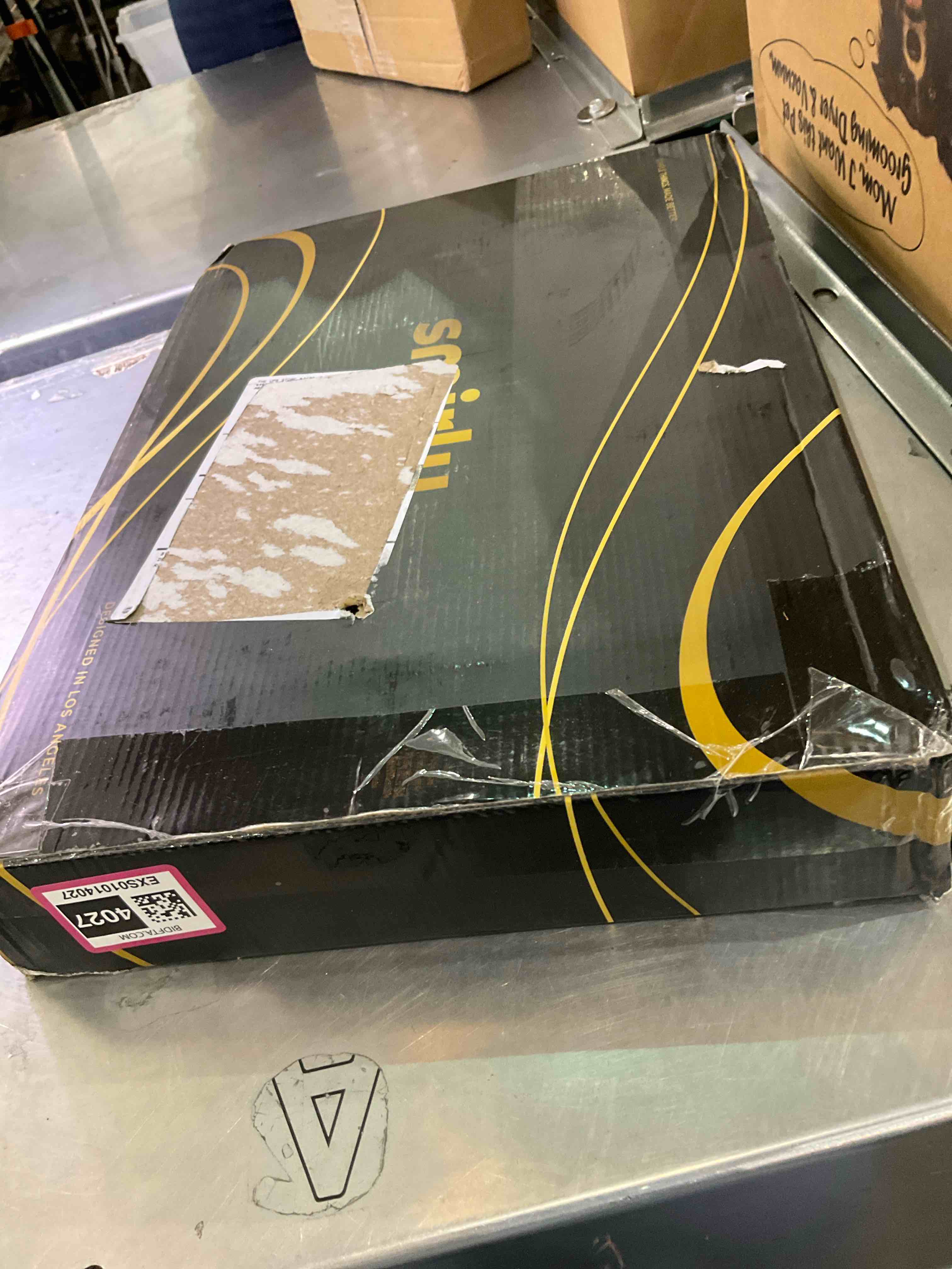 https://s3.amazonaws.com/lotting-images-prod/bidfta/EXS01014027_1707918155841.jpeg