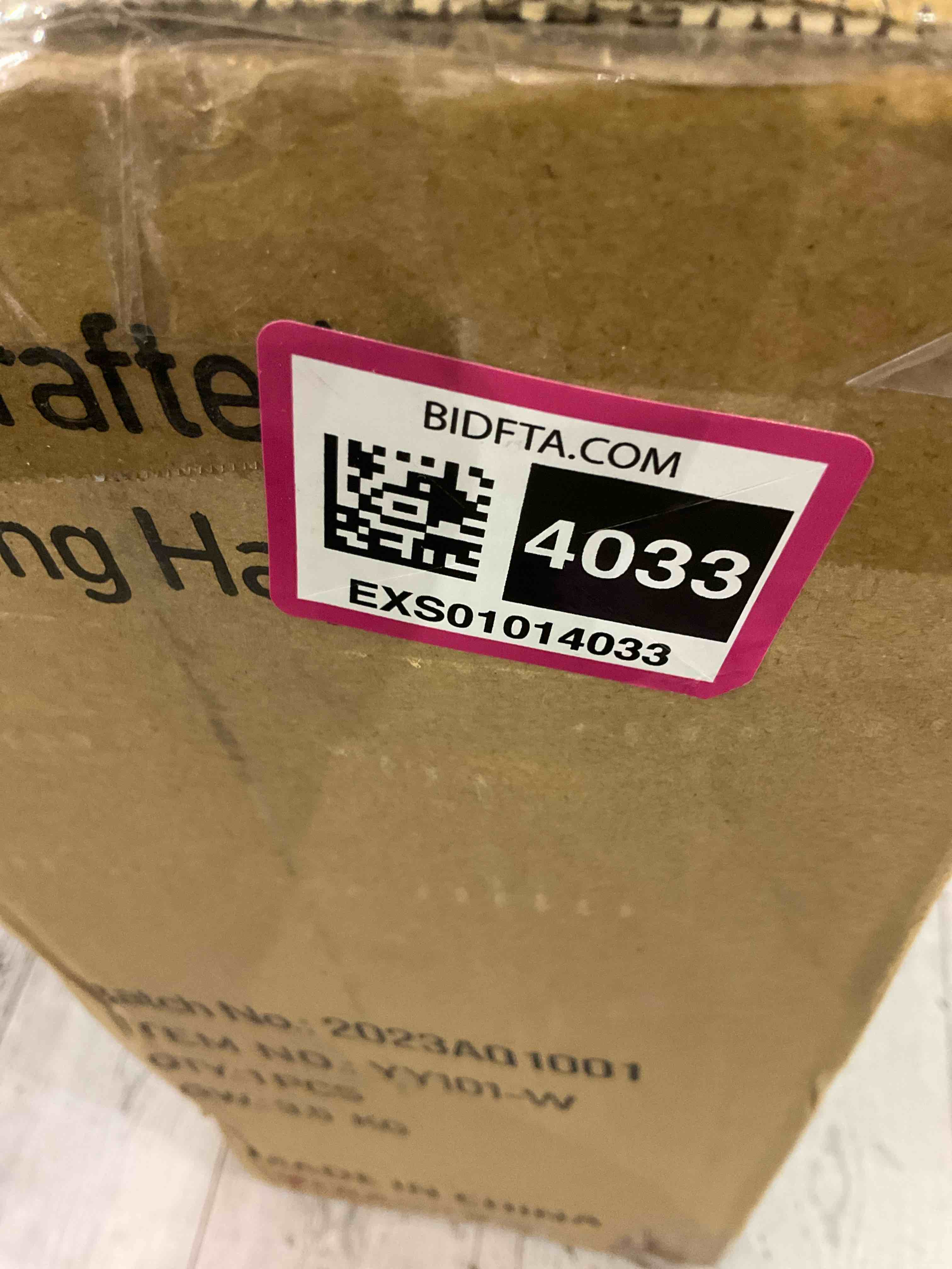 https://s3.amazonaws.com/lotting-images-prod/bidfta/EXS01014033_1708010525352.jpeg