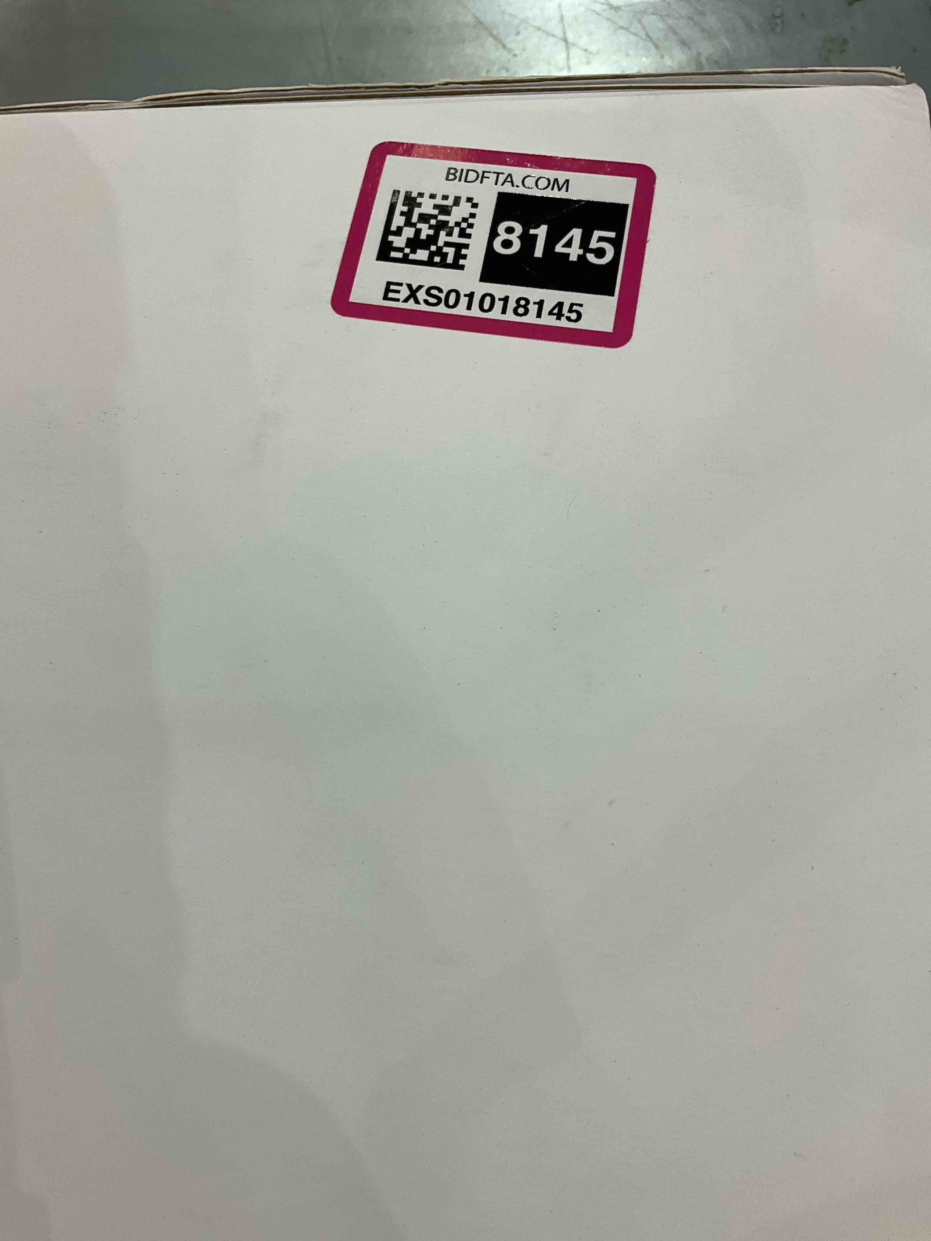 https://s3.amazonaws.com/lotting-images-prod/bidfta/EXS01018145_1708012681060.jpeg