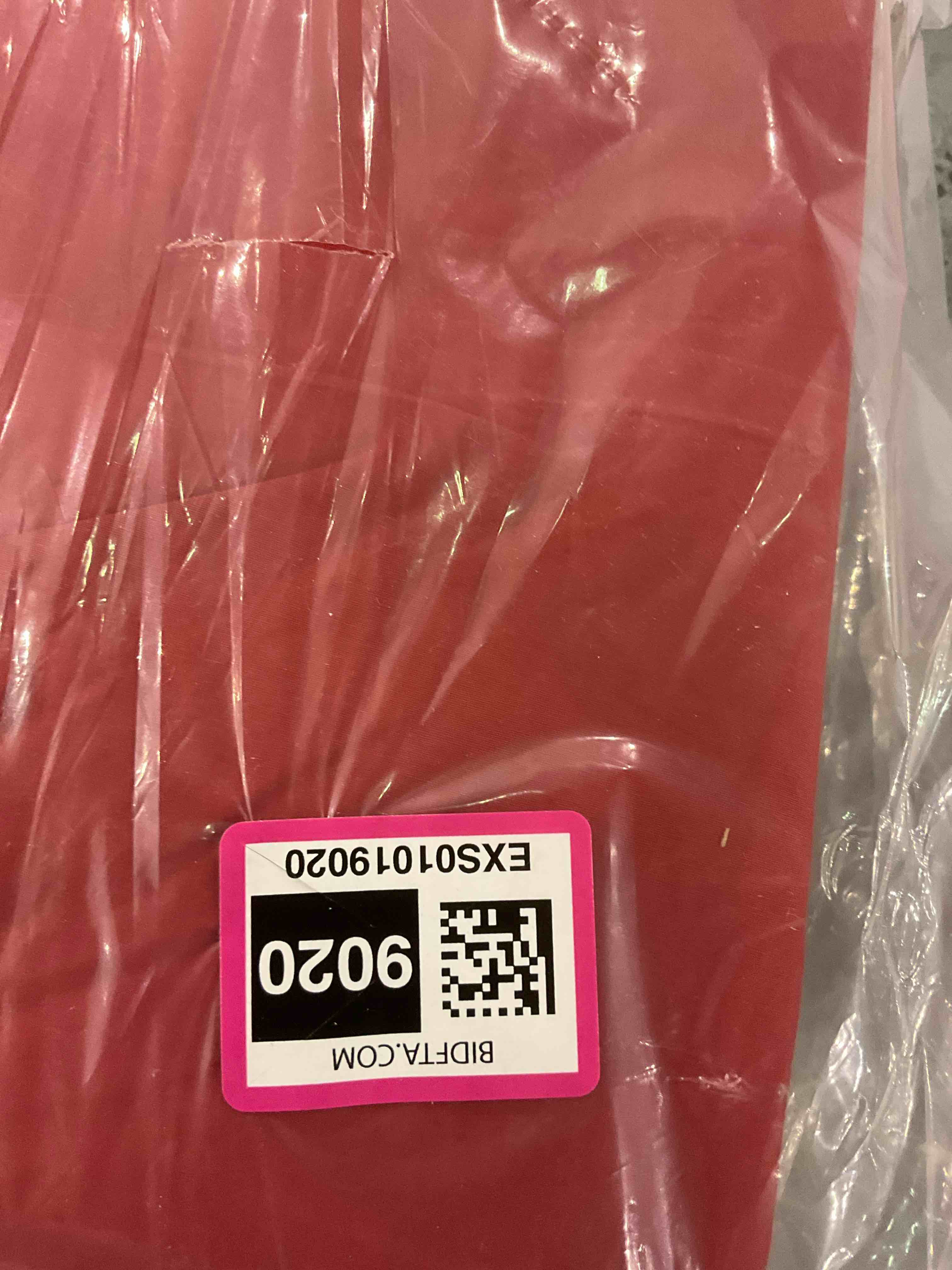 https://s3.amazonaws.com/lotting-images-prod/bidfta/EXS01019020_1707223375930.jpeg