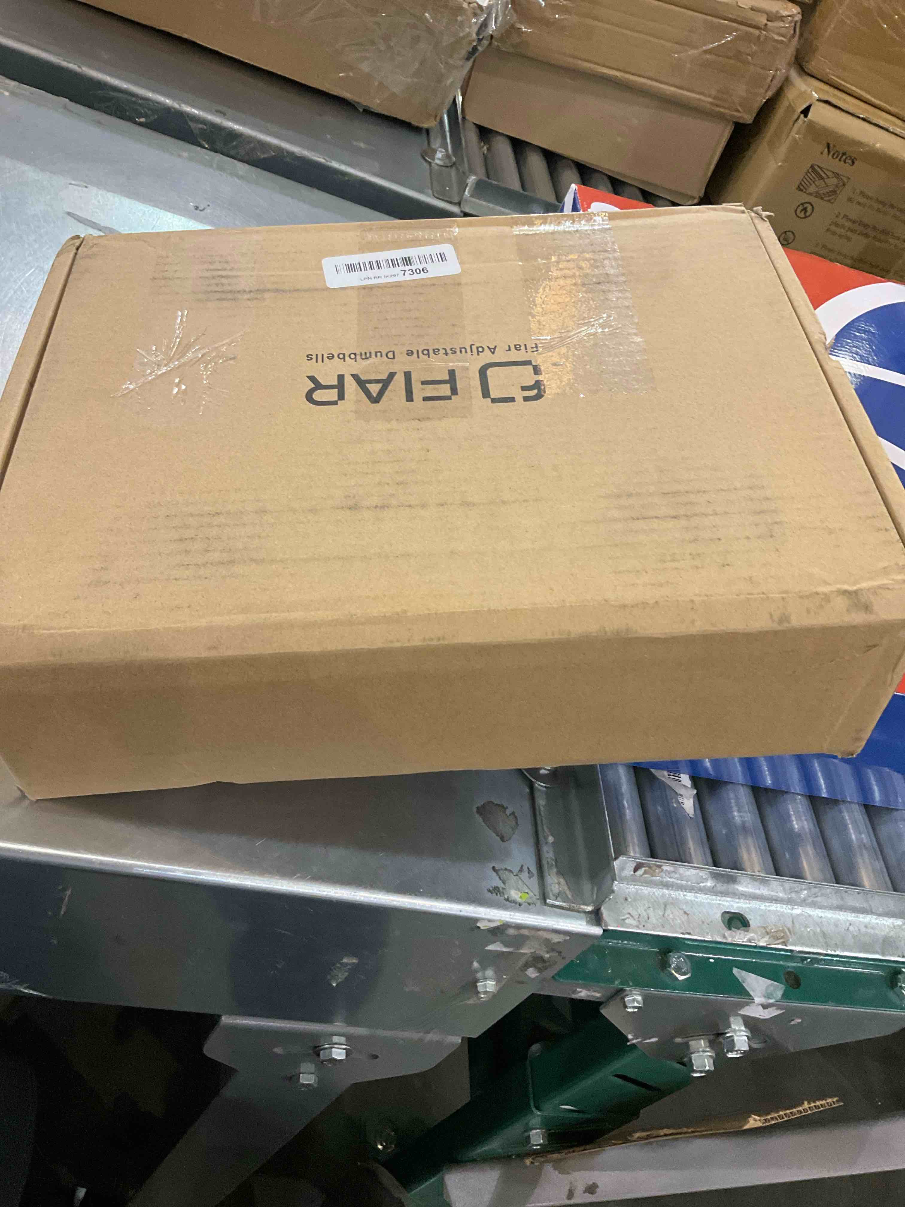 https://s3.amazonaws.com/lotting-images-prod/bidfta/EXS01027007_1707320796248.jpeg