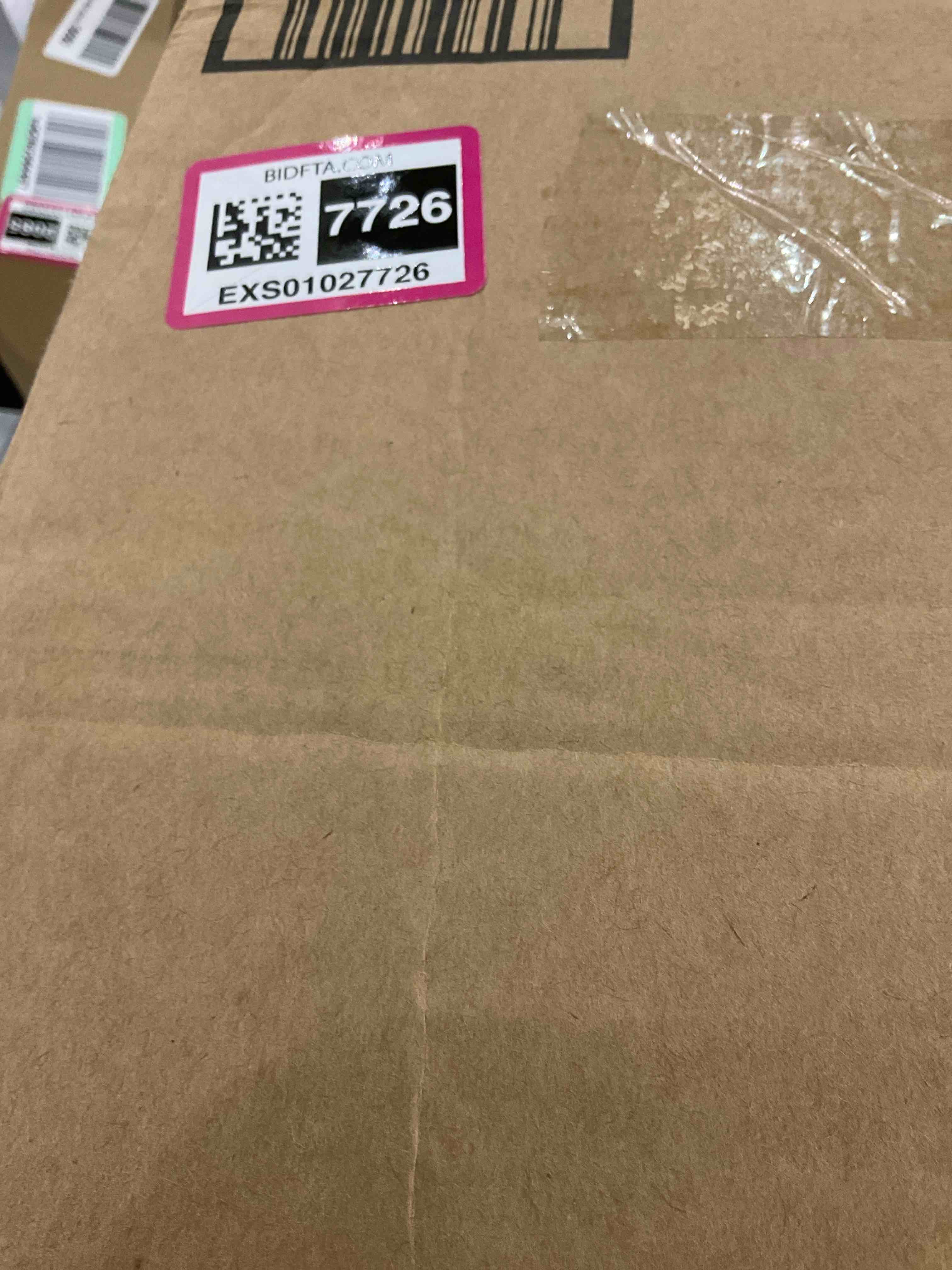 https://s3.amazonaws.com/lotting-images-prod/bidfta/EXS01027726_1707497182604.jpeg