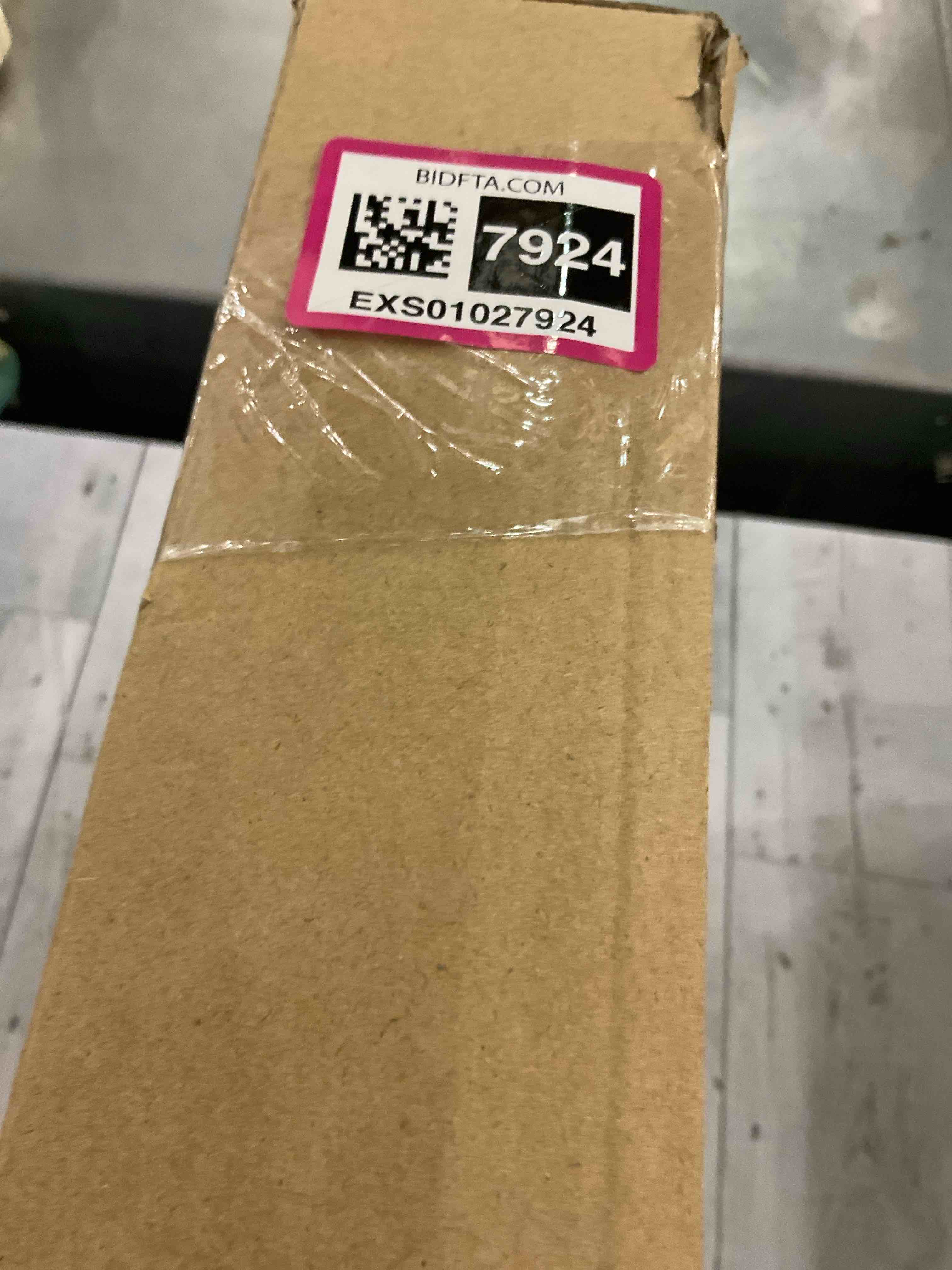 https://s3.amazonaws.com/lotting-images-prod/bidfta/EXS01027924_1707760389966.jpeg