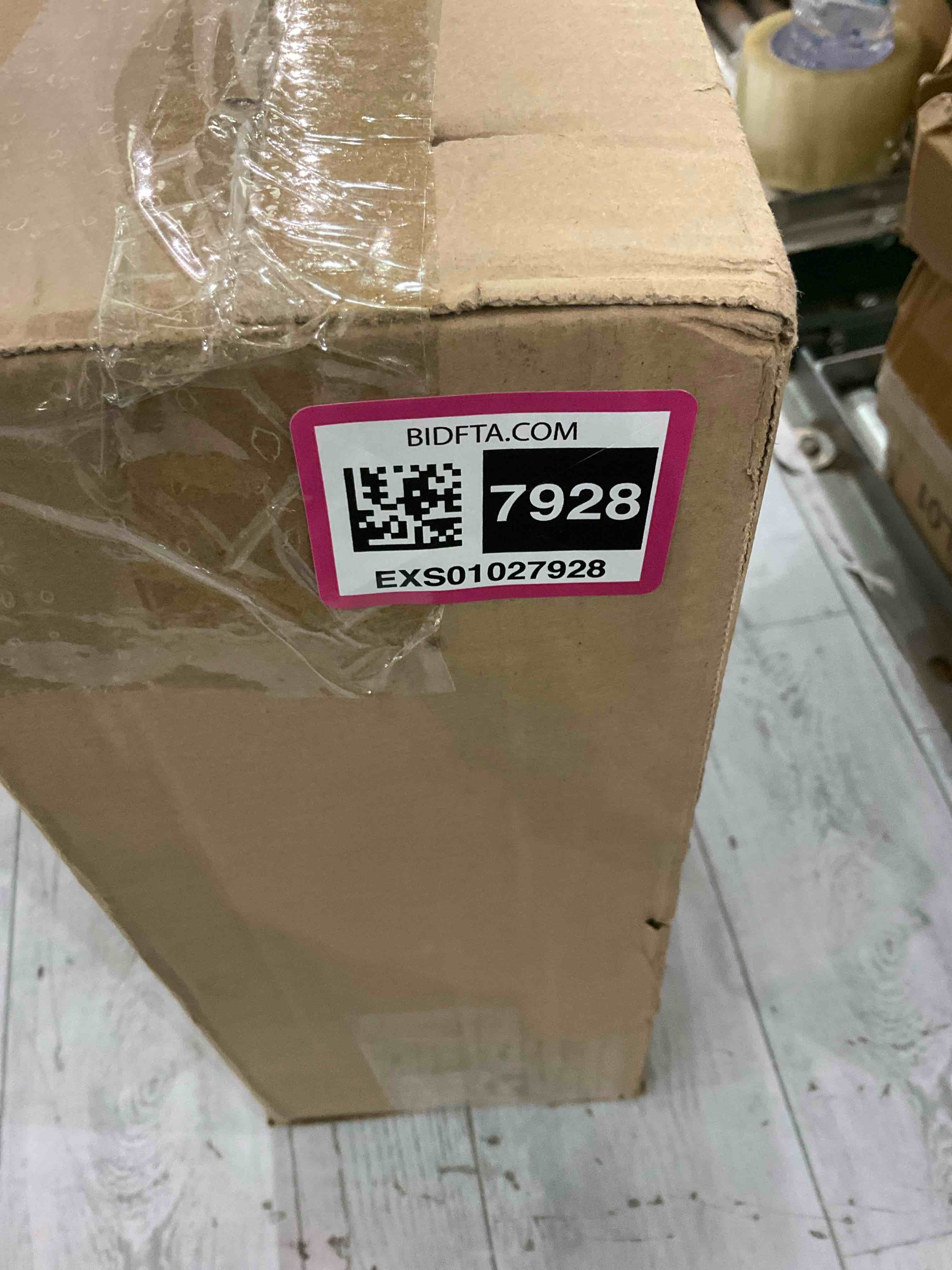 https://s3.amazonaws.com/lotting-images-prod/bidfta/EXS01027928_1707760760153.jpeg