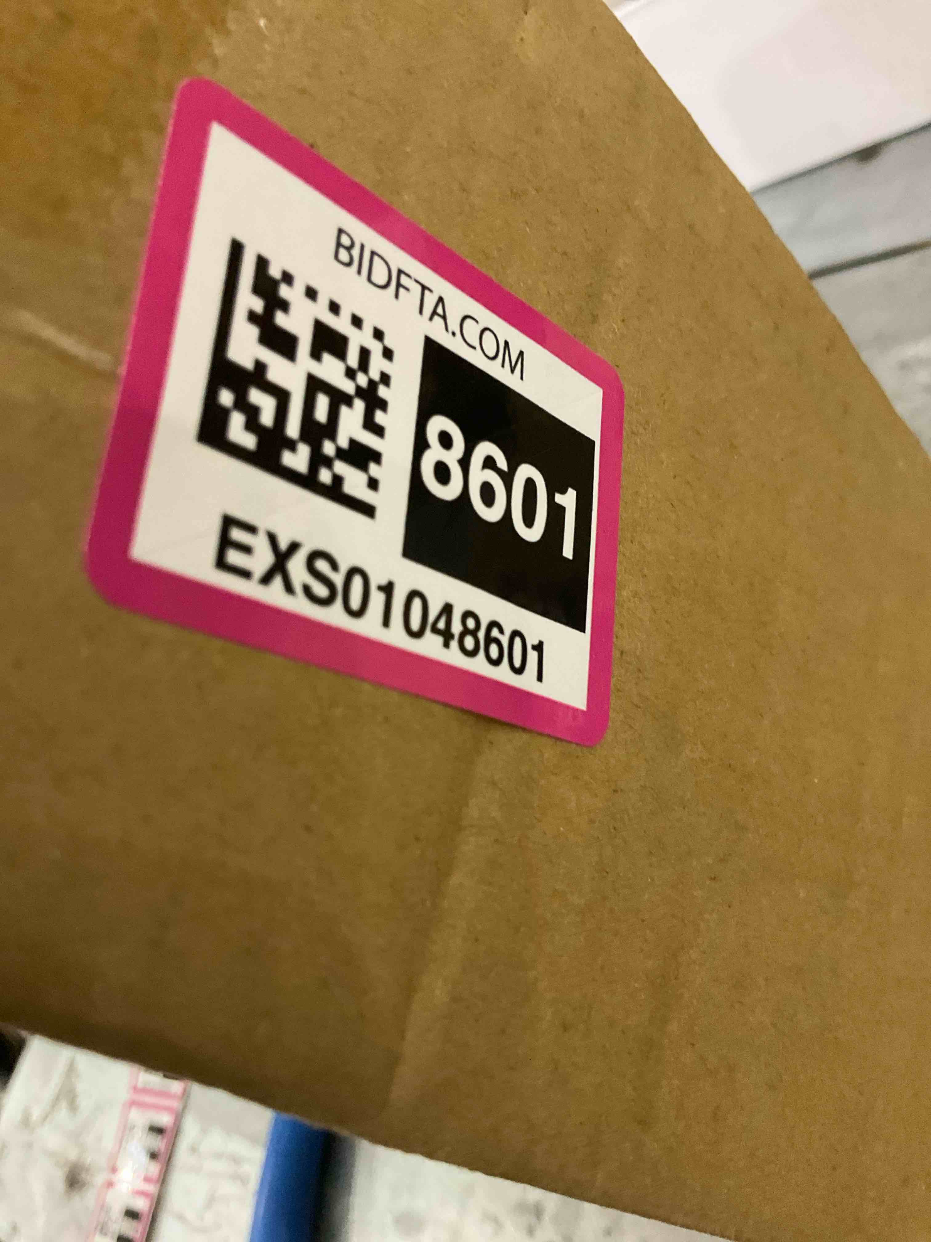 https://s3.amazonaws.com/lotting-images-prod/bidfta/EXS01048601_1707489946872.jpeg
