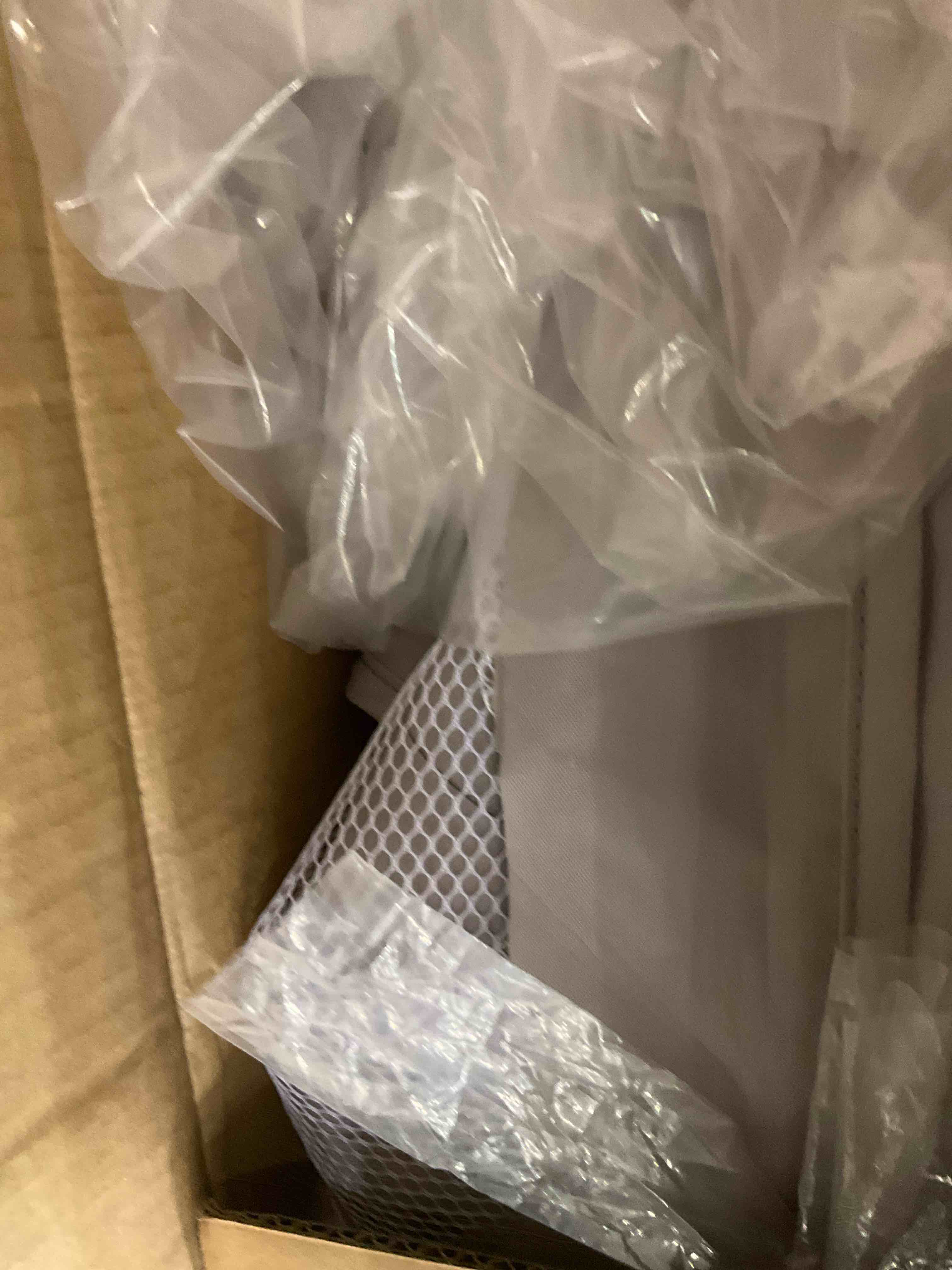 https://s3.amazonaws.com/lotting-images-prod/bidfta/EXS01048786_1707840309466.jpeg
