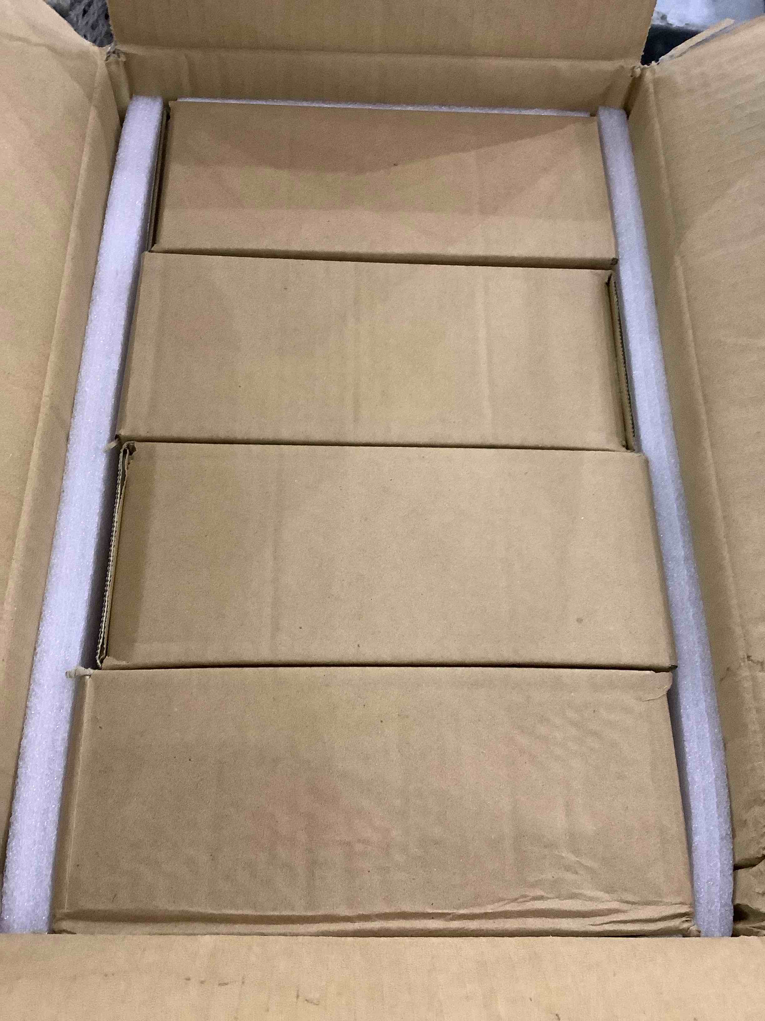 https://s3.amazonaws.com/lotting-images-prod/bidfta/EXS01050286_1705085610312.jpeg
