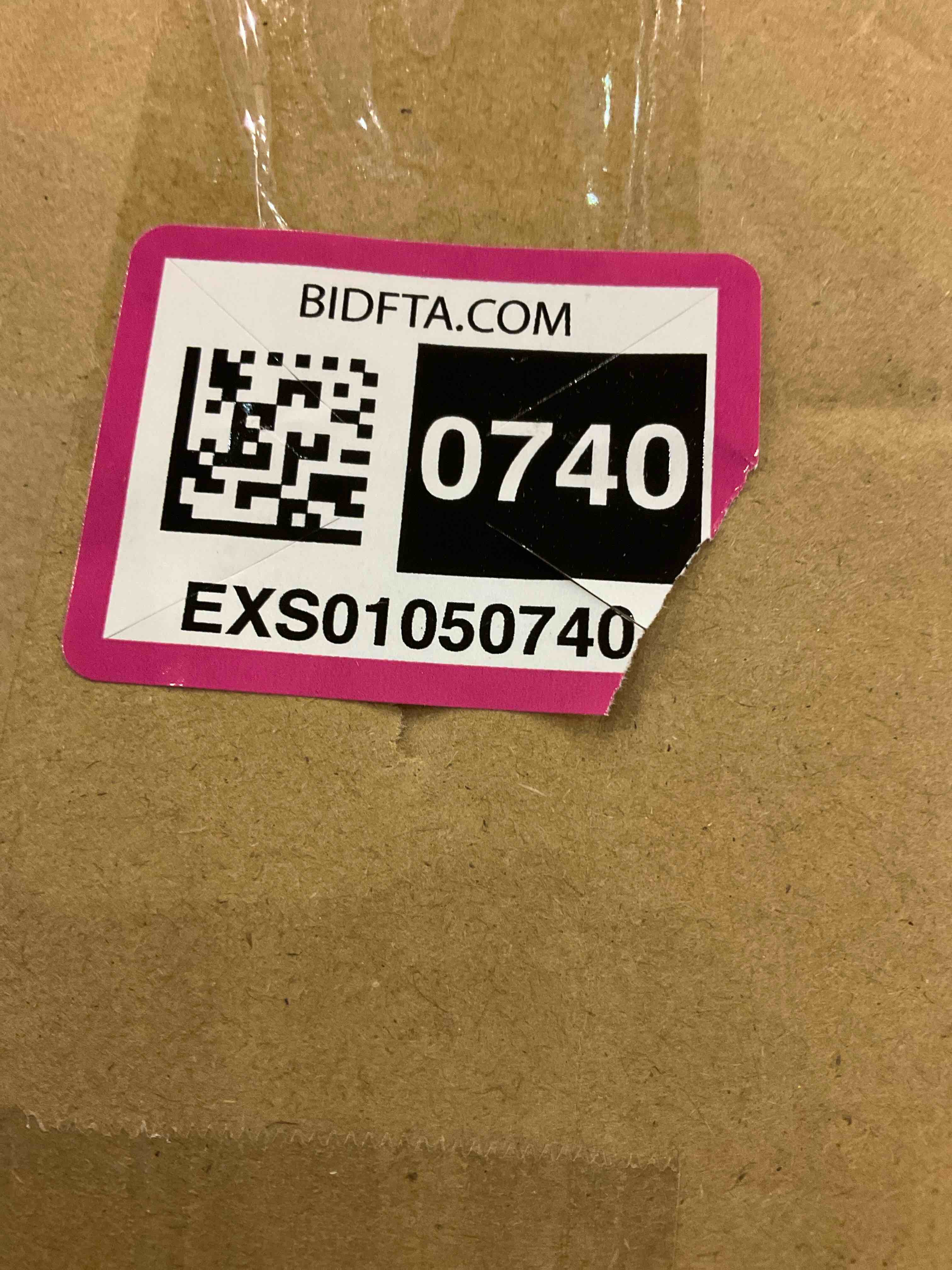 https://s3.amazonaws.com/lotting-images-prod/bidfta/EXS01050740_1706790918948.jpeg