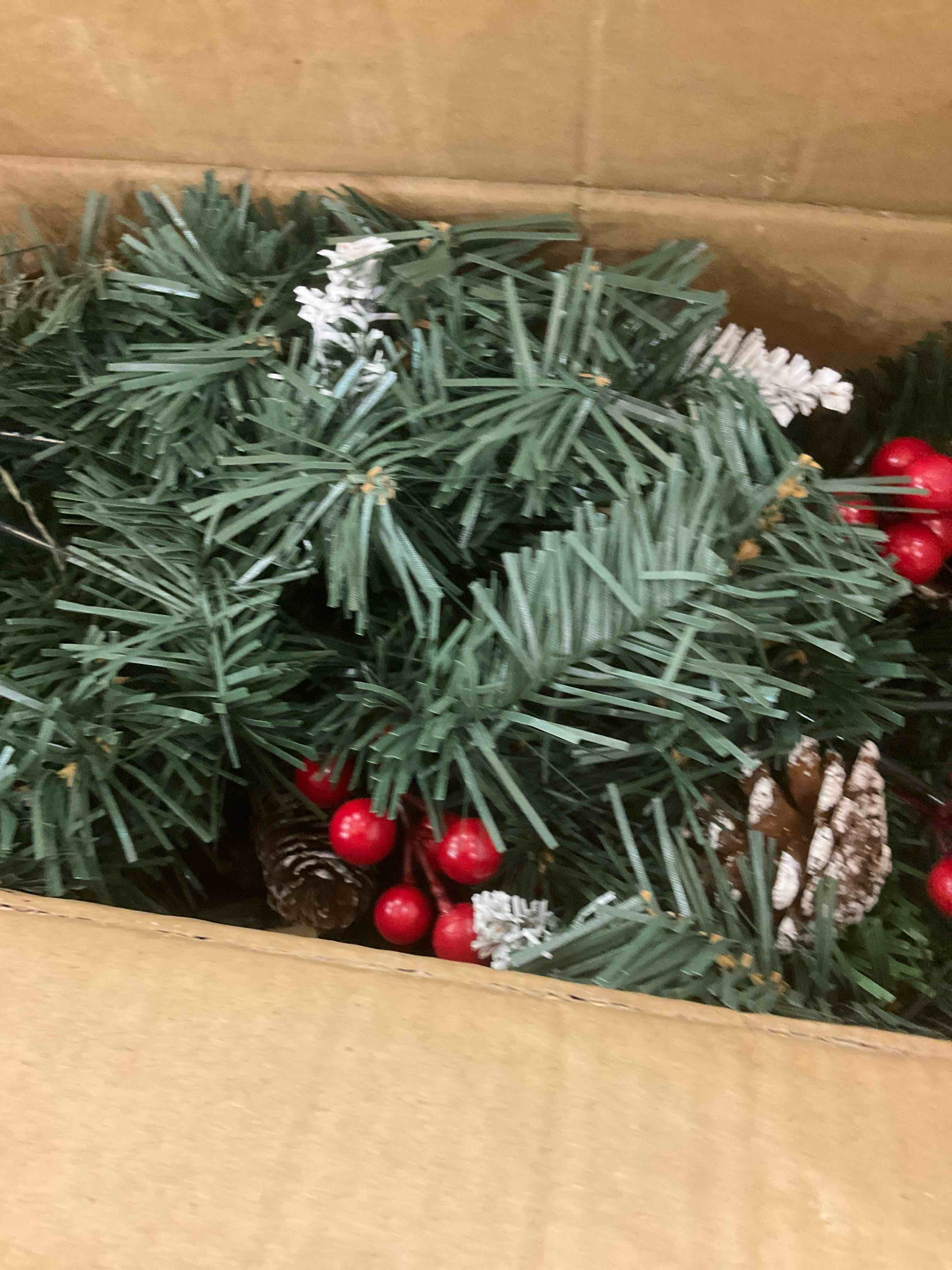 https://s3.amazonaws.com/lotting-images-prod/bidfta/EXS01050915_1706891598604.jpeg