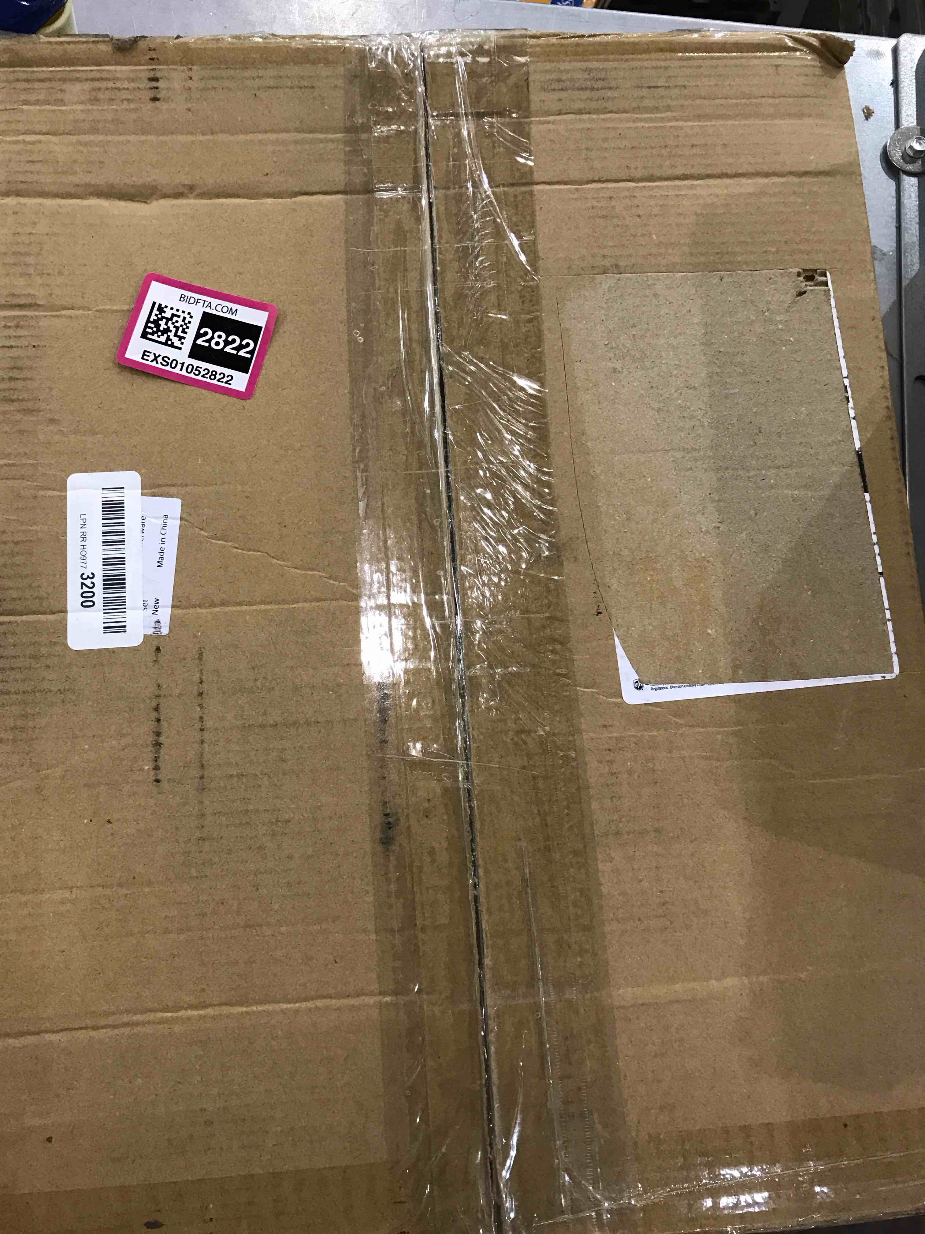 https://s3.amazonaws.com/lotting-images-prod/bidfta/EXS01052822_1706014076540.jpeg
