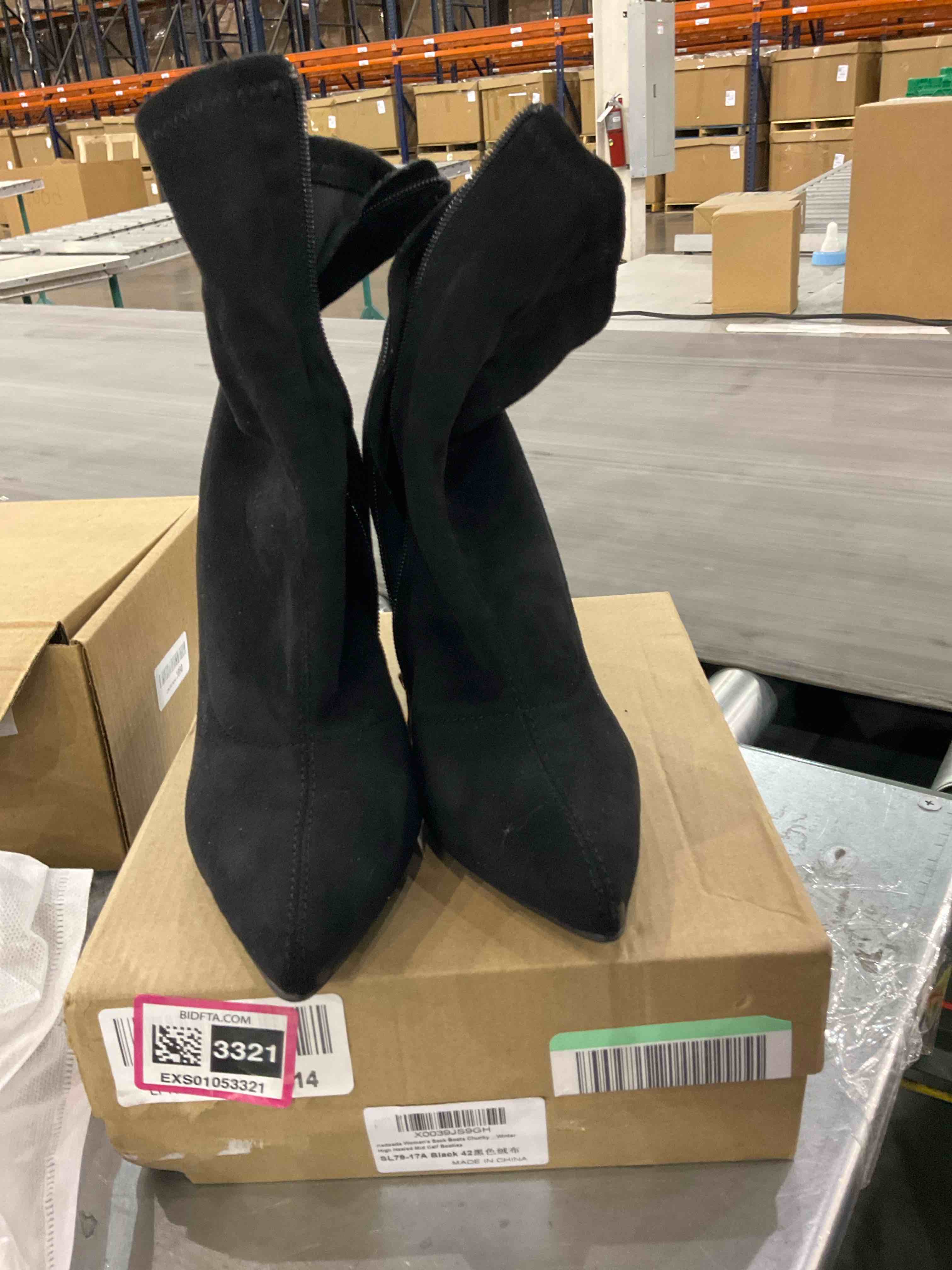 https://s3.amazonaws.com/lotting-images-prod/bidfta/EXS01053321_1705066879560.jpeg