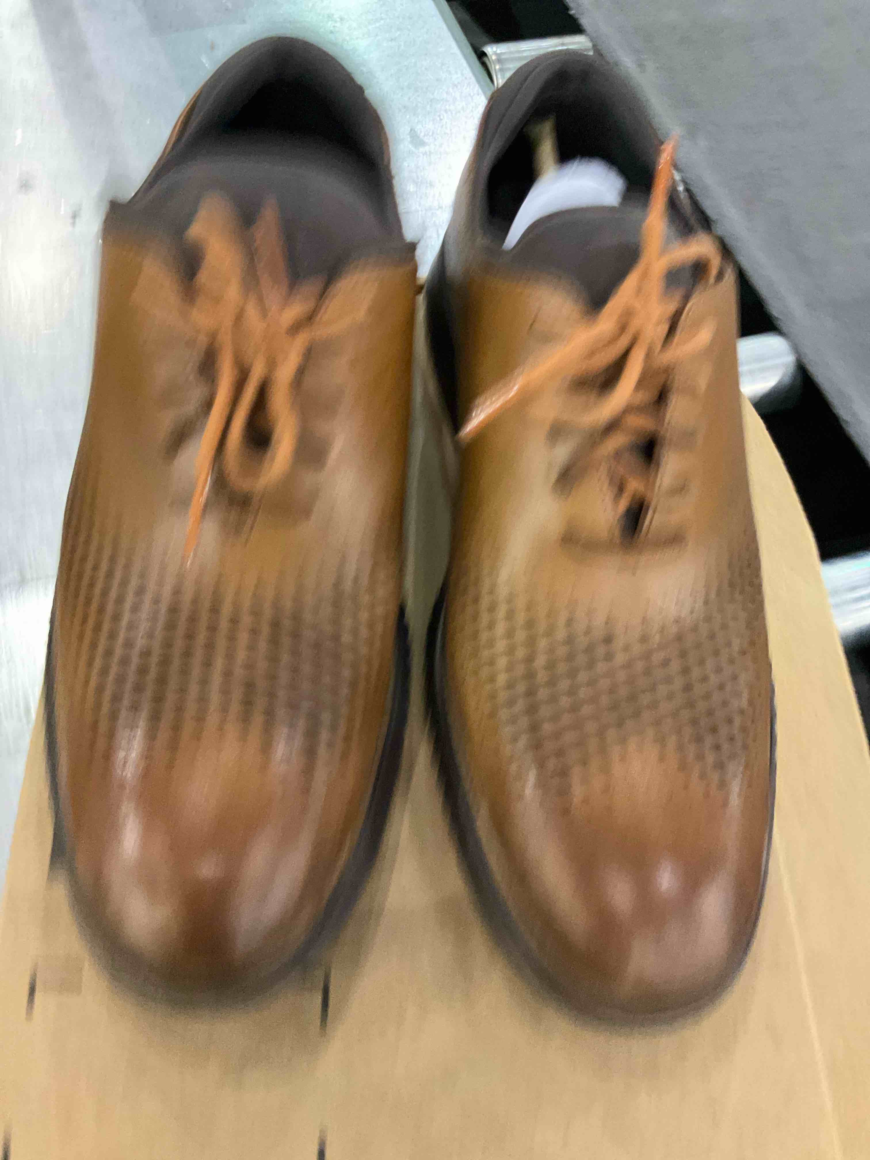 https://s3.amazonaws.com/lotting-images-prod/bidfta/EXS01053332_1705073410029.jpeg