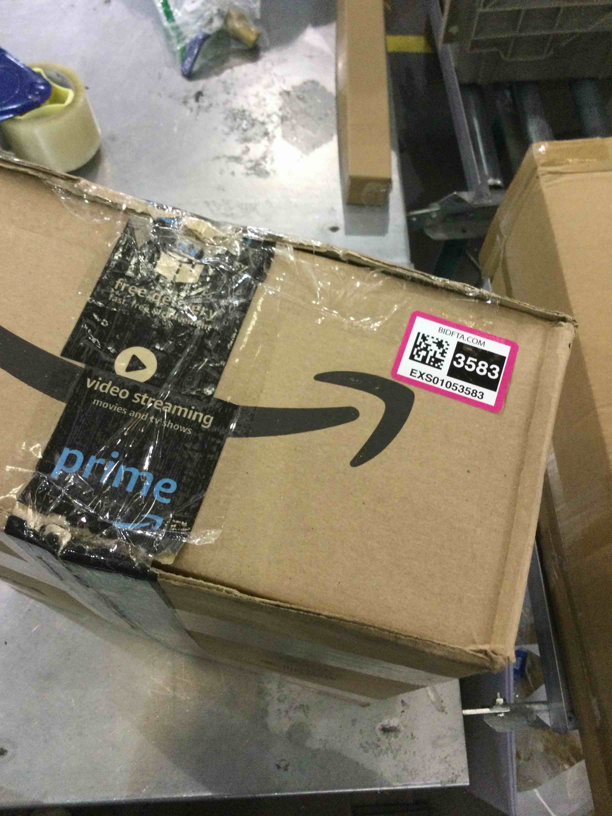 https://s3.amazonaws.com/lotting-images-prod/bidfta/EXS01053583_1704903995871.jpeg