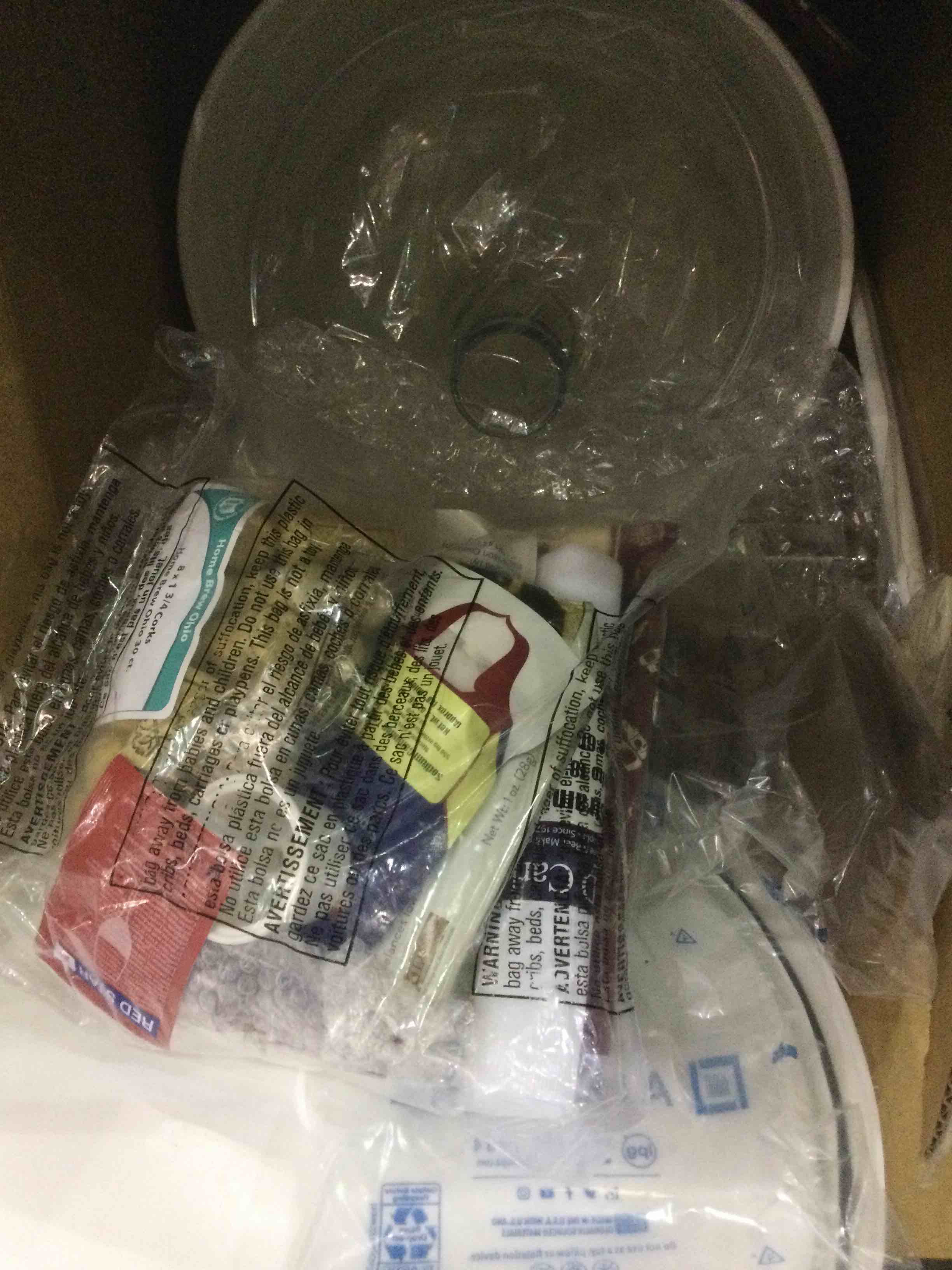 https://s3.amazonaws.com/lotting-images-prod/bidfta/EXS01053607_1704910962426.jpeg