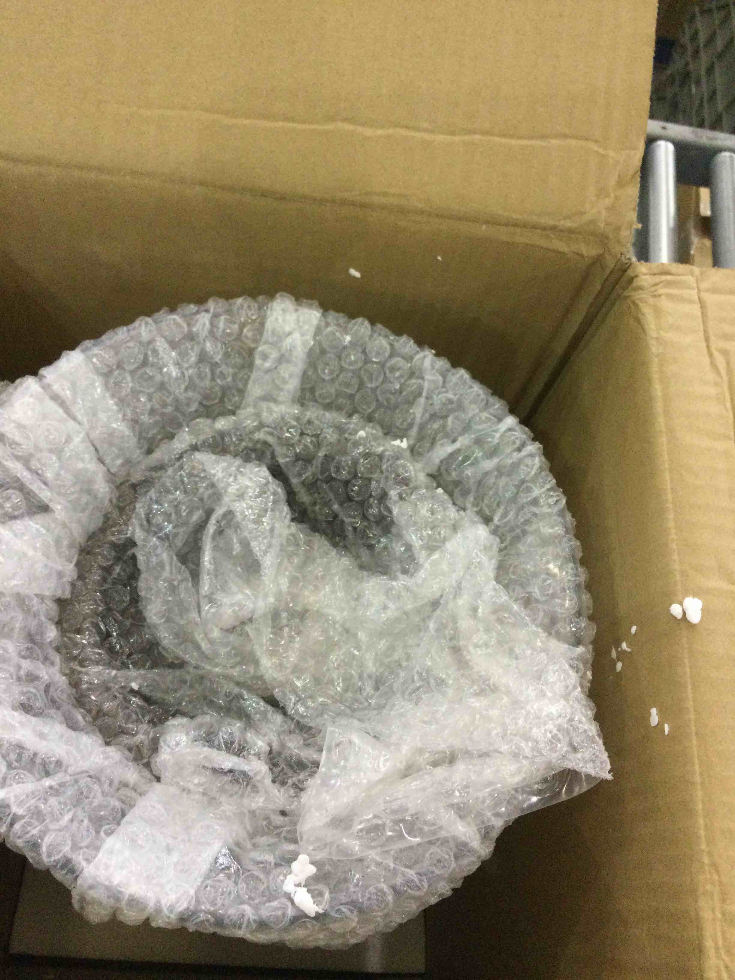 https://s3.amazonaws.com/lotting-images-prod/bidfta/EXS01053638_1704919135412.jpeg