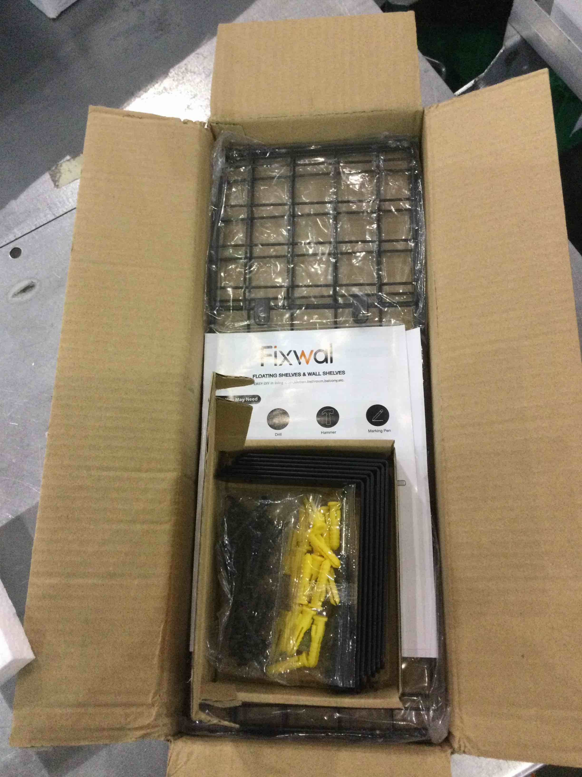 https://s3.amazonaws.com/lotting-images-prod/bidfta/EXS01053650_1704975249136.jpeg
