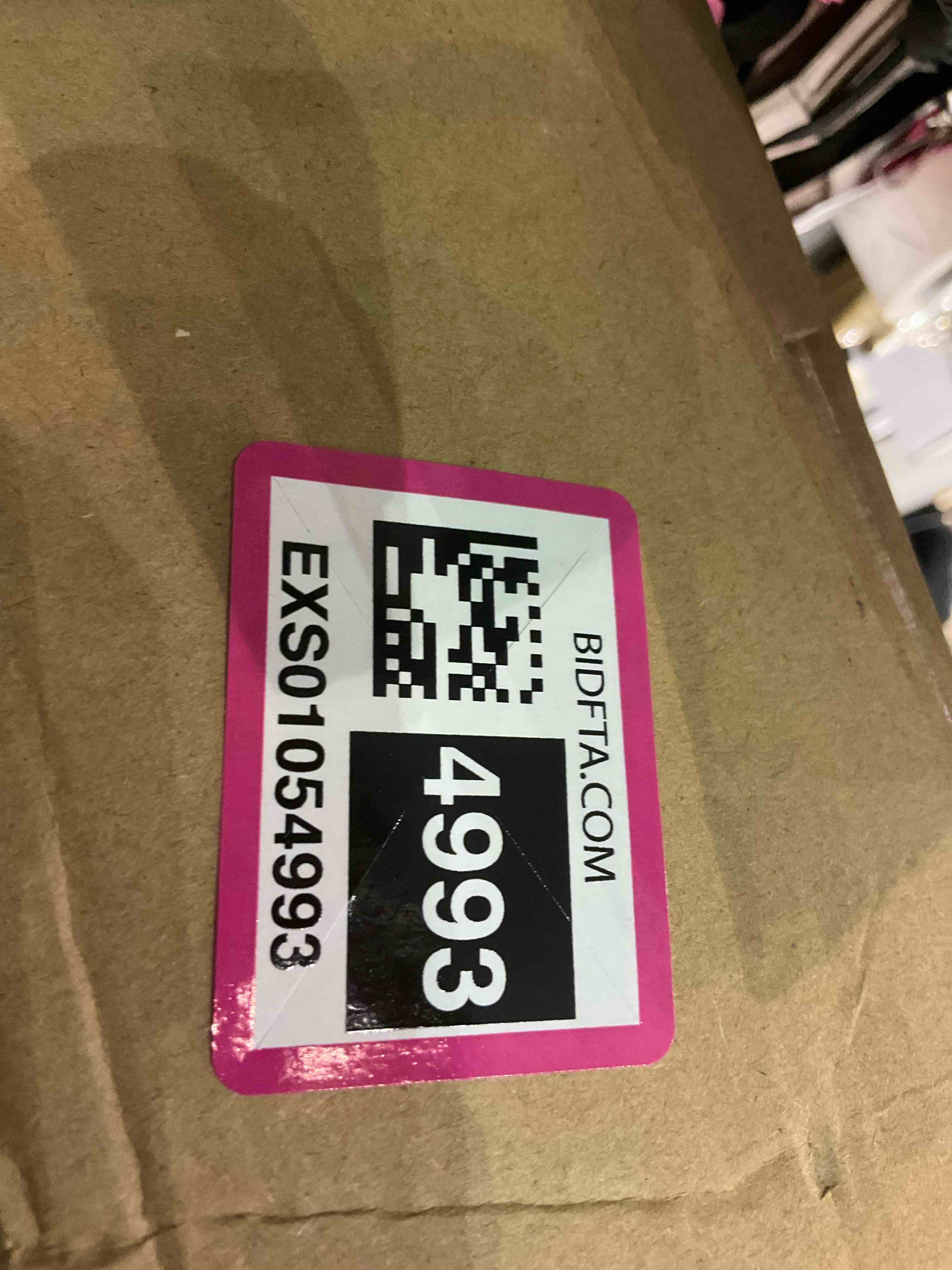 https://s3.amazonaws.com/lotting-images-prod/bidfta/EXS01054993_1705066452898.jpeg