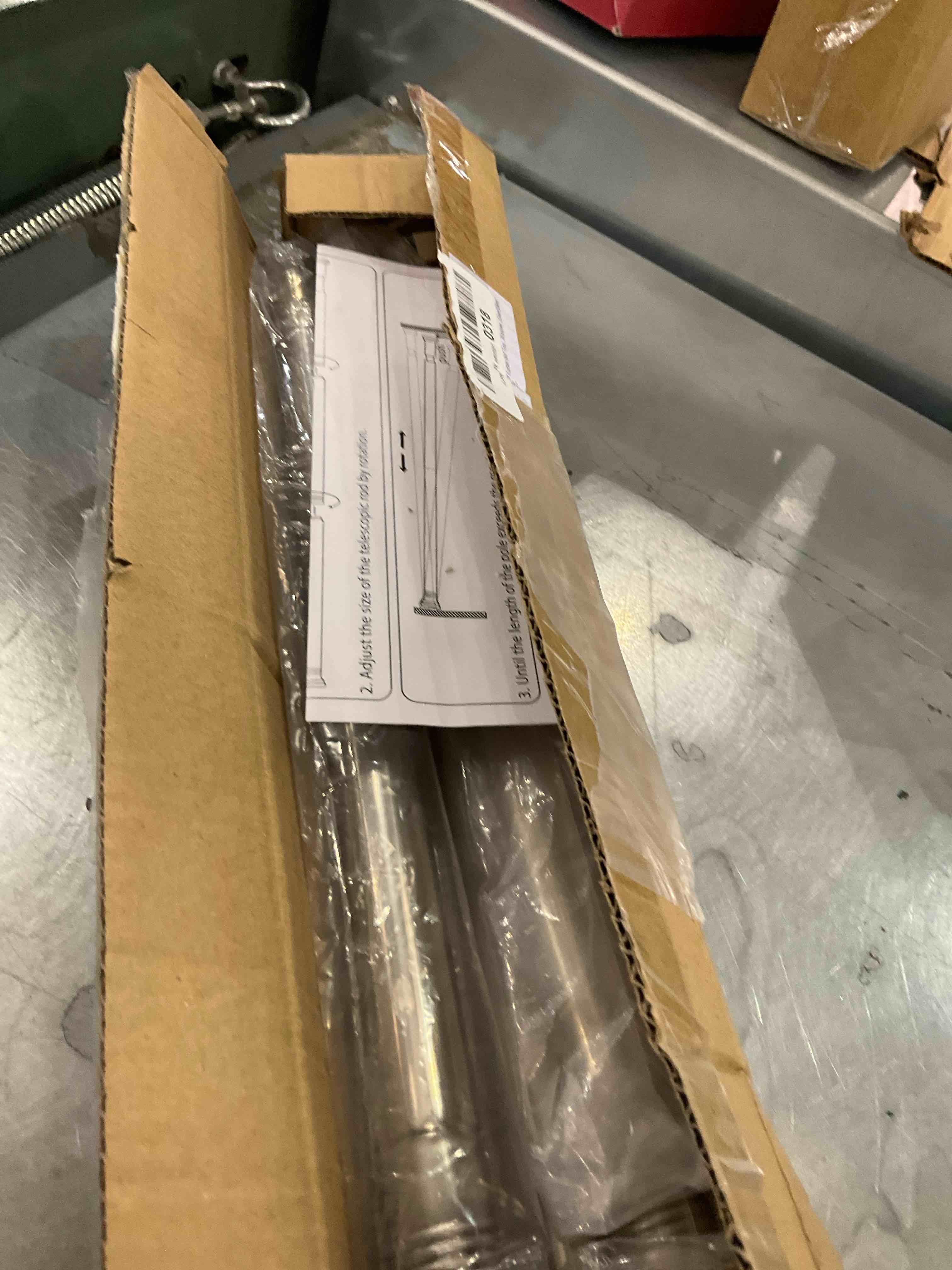 https://s3.amazonaws.com/lotting-images-prod/bidfta/EXS01055002_1705678786389.jpeg