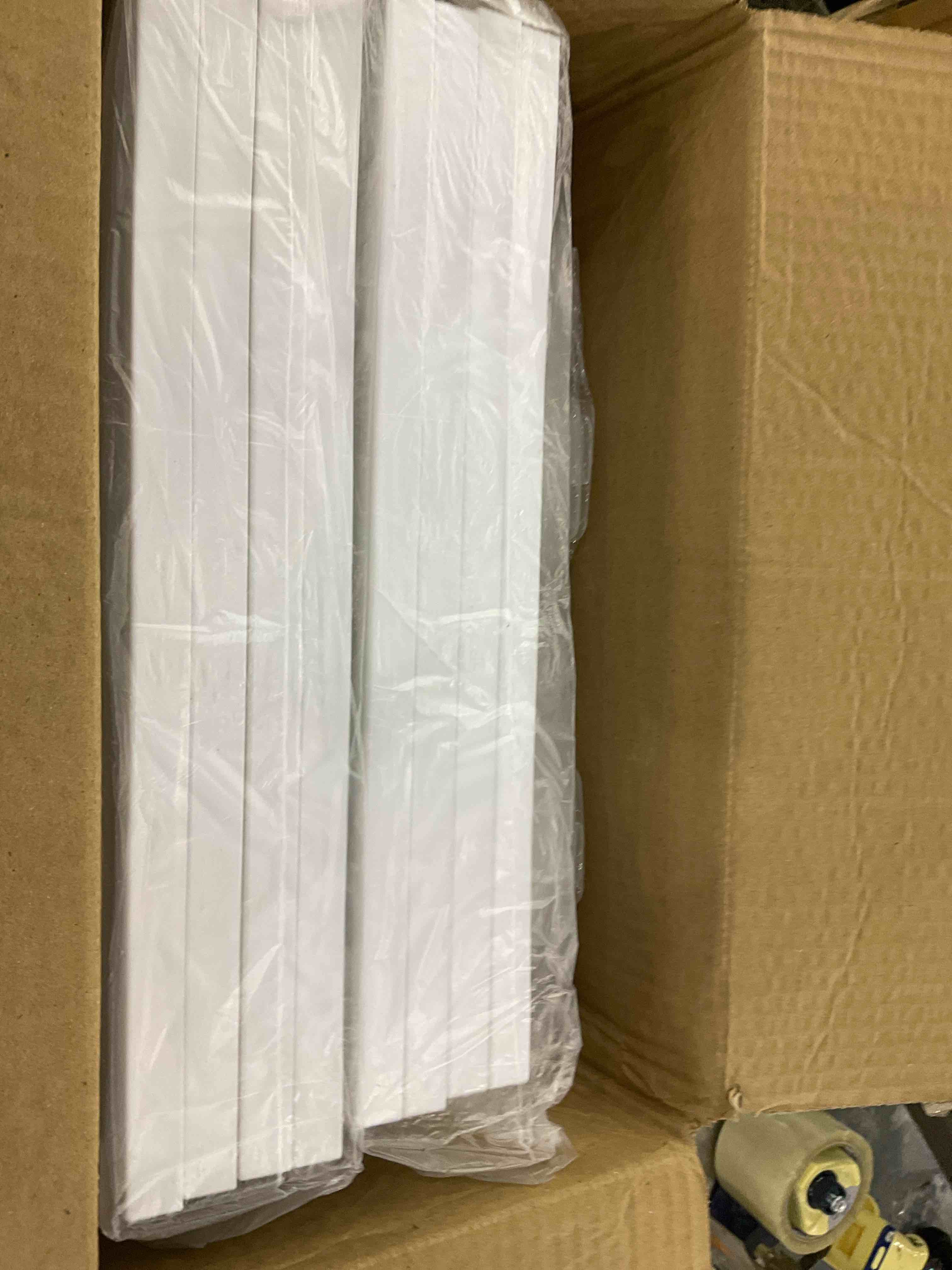 https://s3.amazonaws.com/lotting-images-prod/bidfta/EXS01056218_1704979220052.jpeg