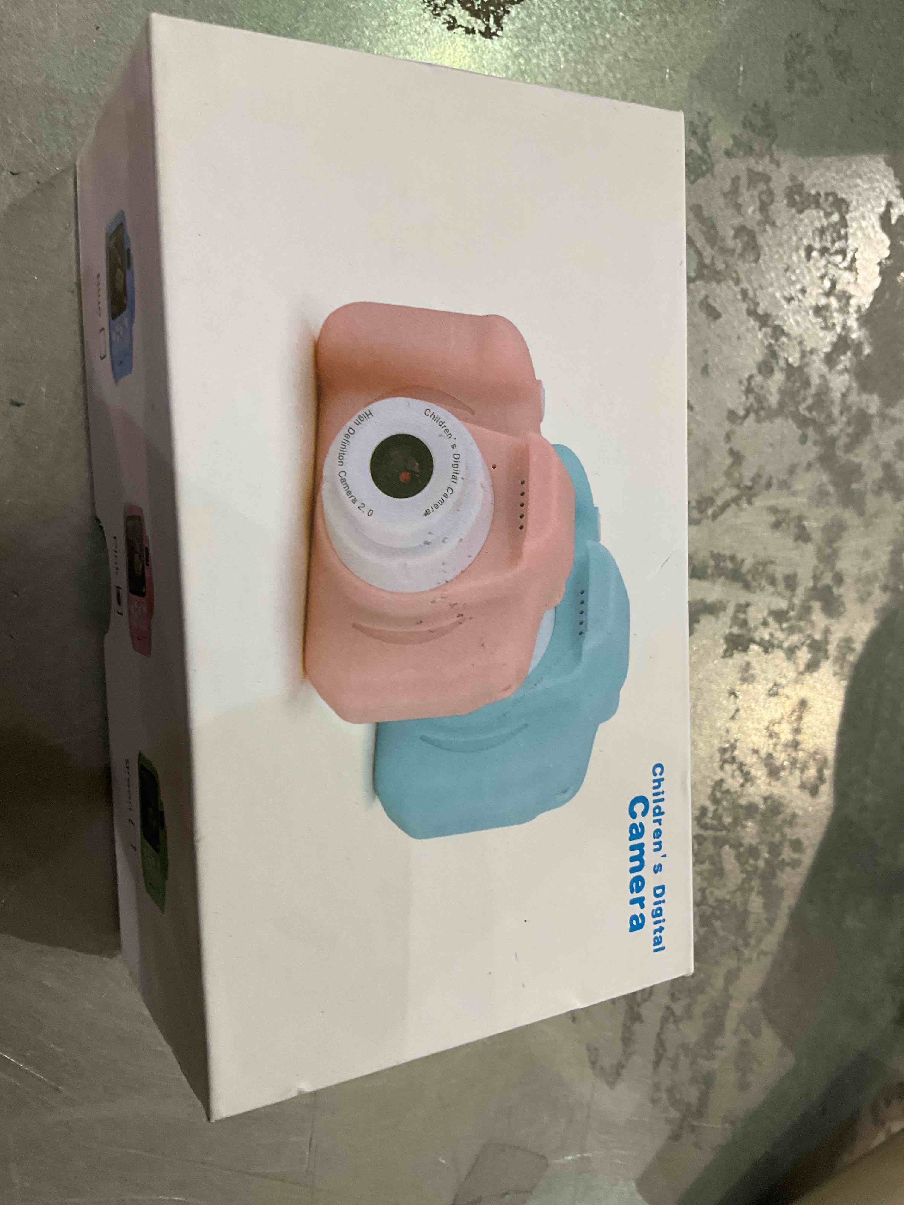 https://s3.amazonaws.com/lotting-images-prod/bidfta/EXS01056550_1704825127464.jpeg