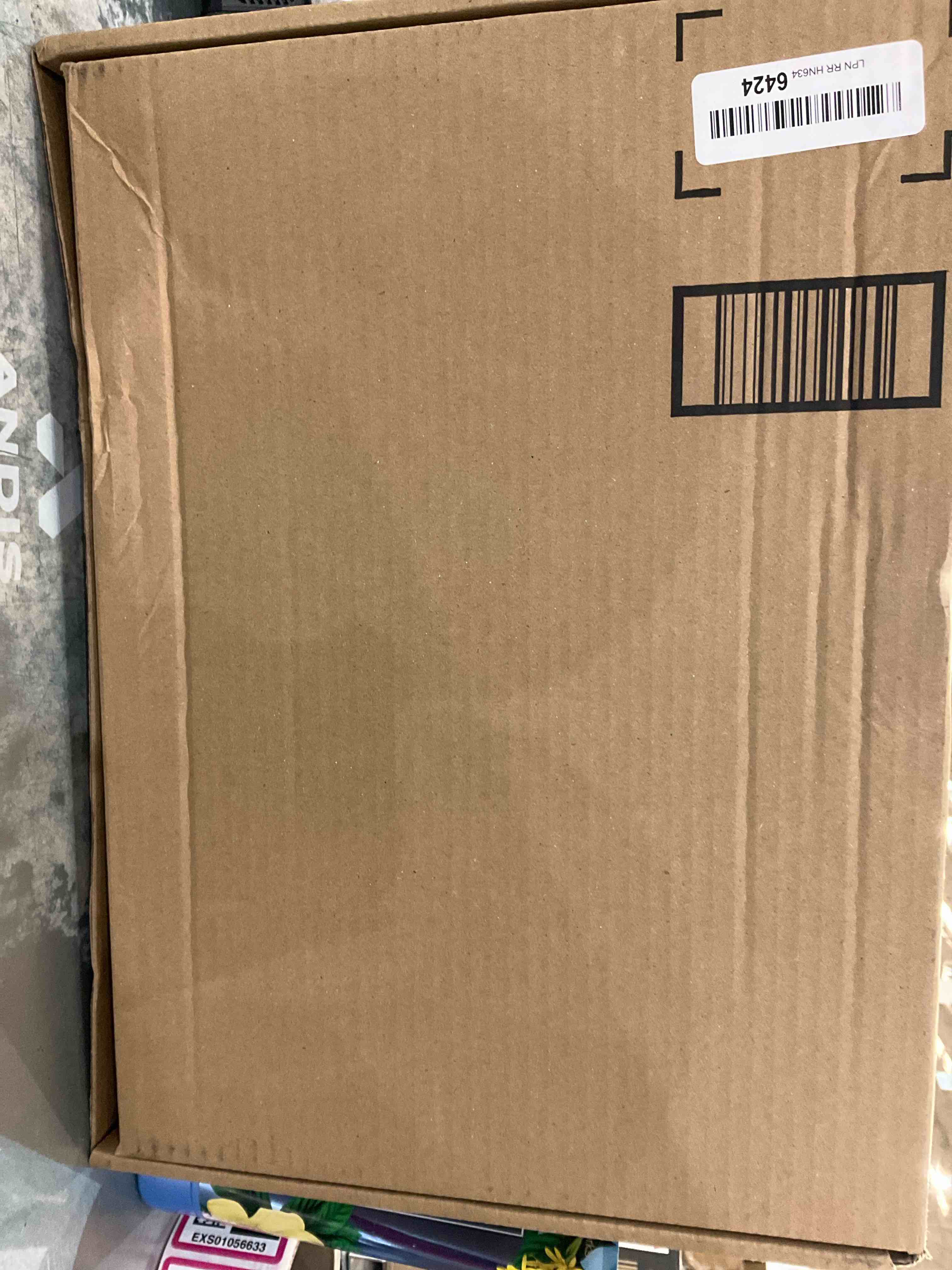 https://s3.amazonaws.com/lotting-images-prod/bidfta/EXS01056632_1704914681416.jpeg