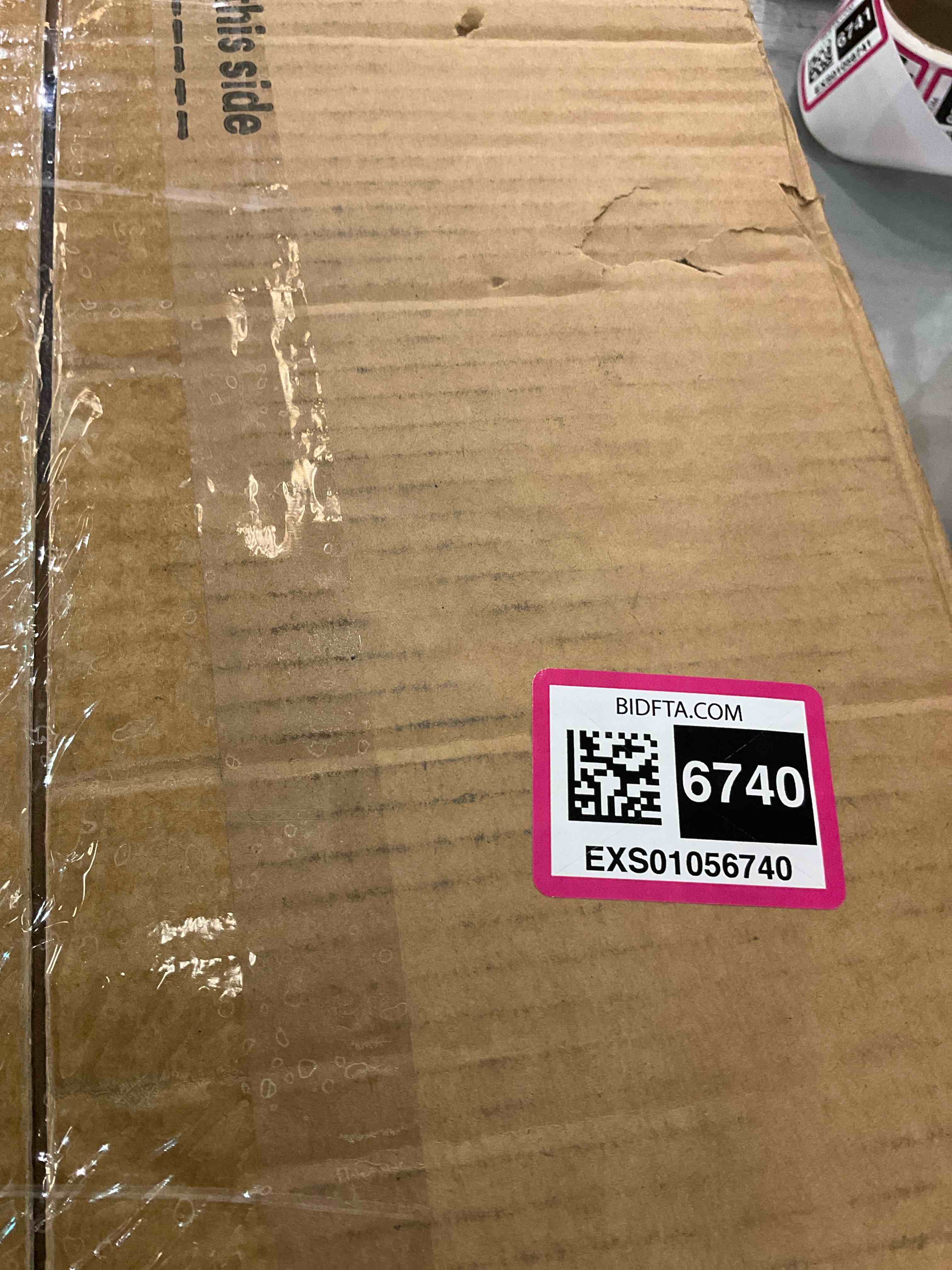 https://s3.amazonaws.com/lotting-images-prod/bidfta/EXS01056740_1704995621223.jpeg