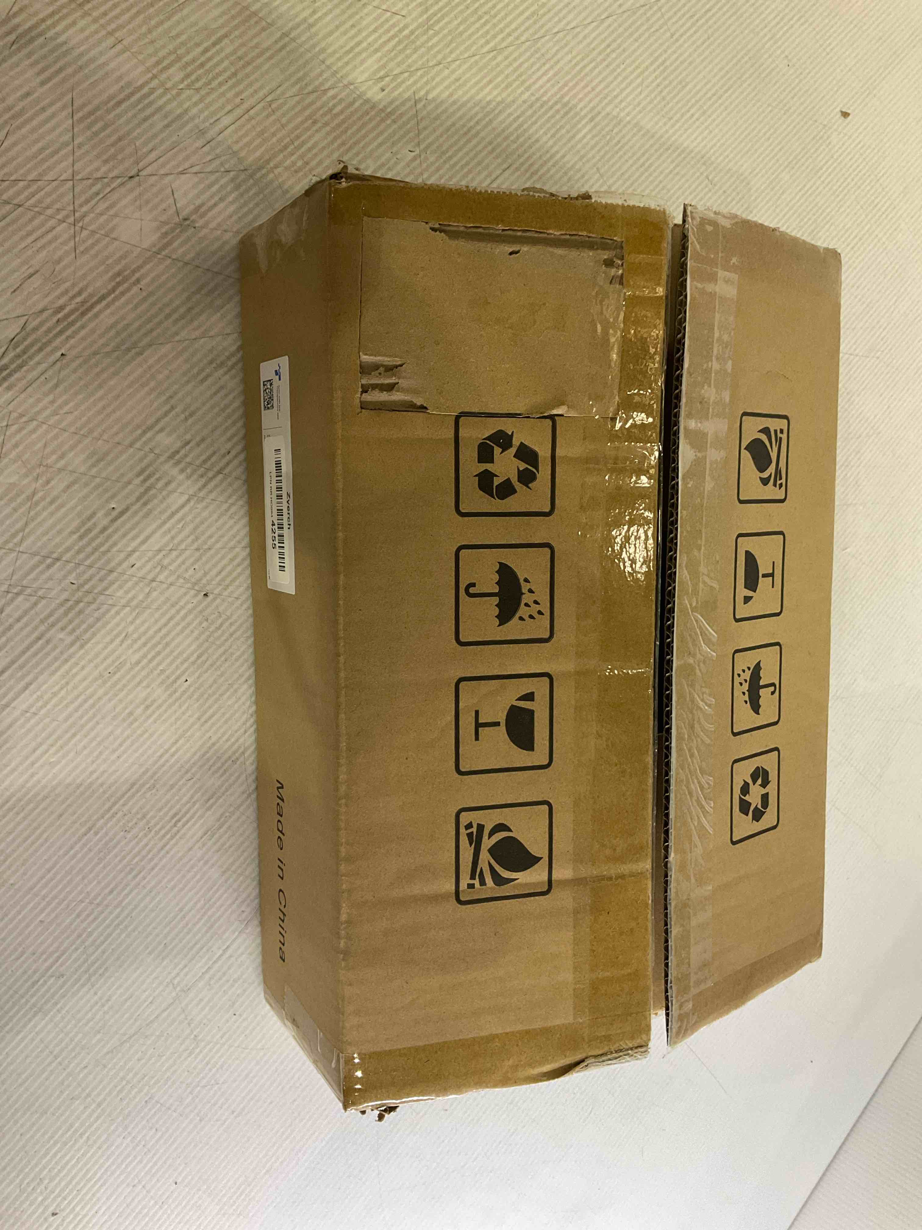 https://s3.amazonaws.com/lotting-images-prod/bidfta/EXS01056783_1705072390125.jpeg