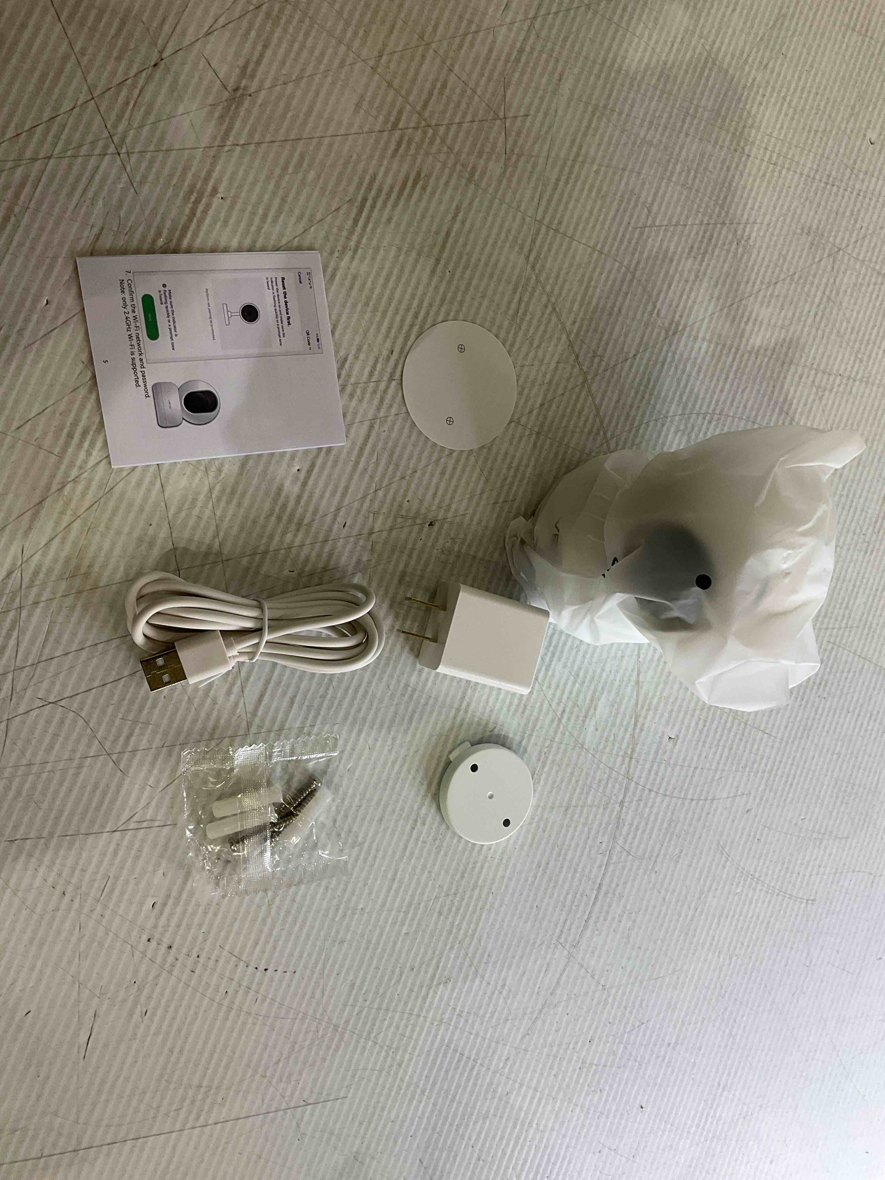 https://s3.amazonaws.com/lotting-images-prod/bidfta/EXS01056784_1705078092480.jpeg