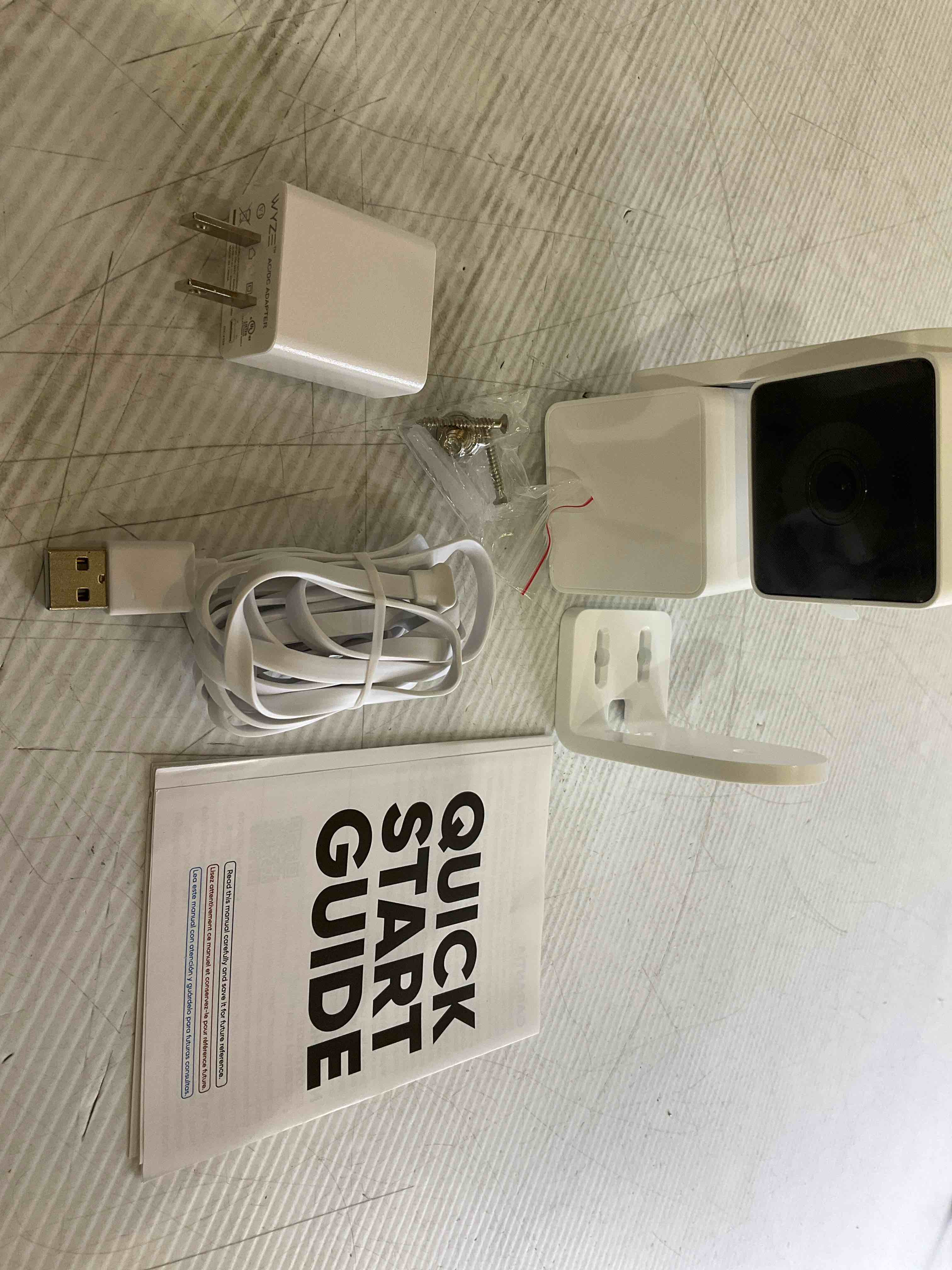 https://s3.amazonaws.com/lotting-images-prod/bidfta/EXS01056800_1705087845564.jpeg